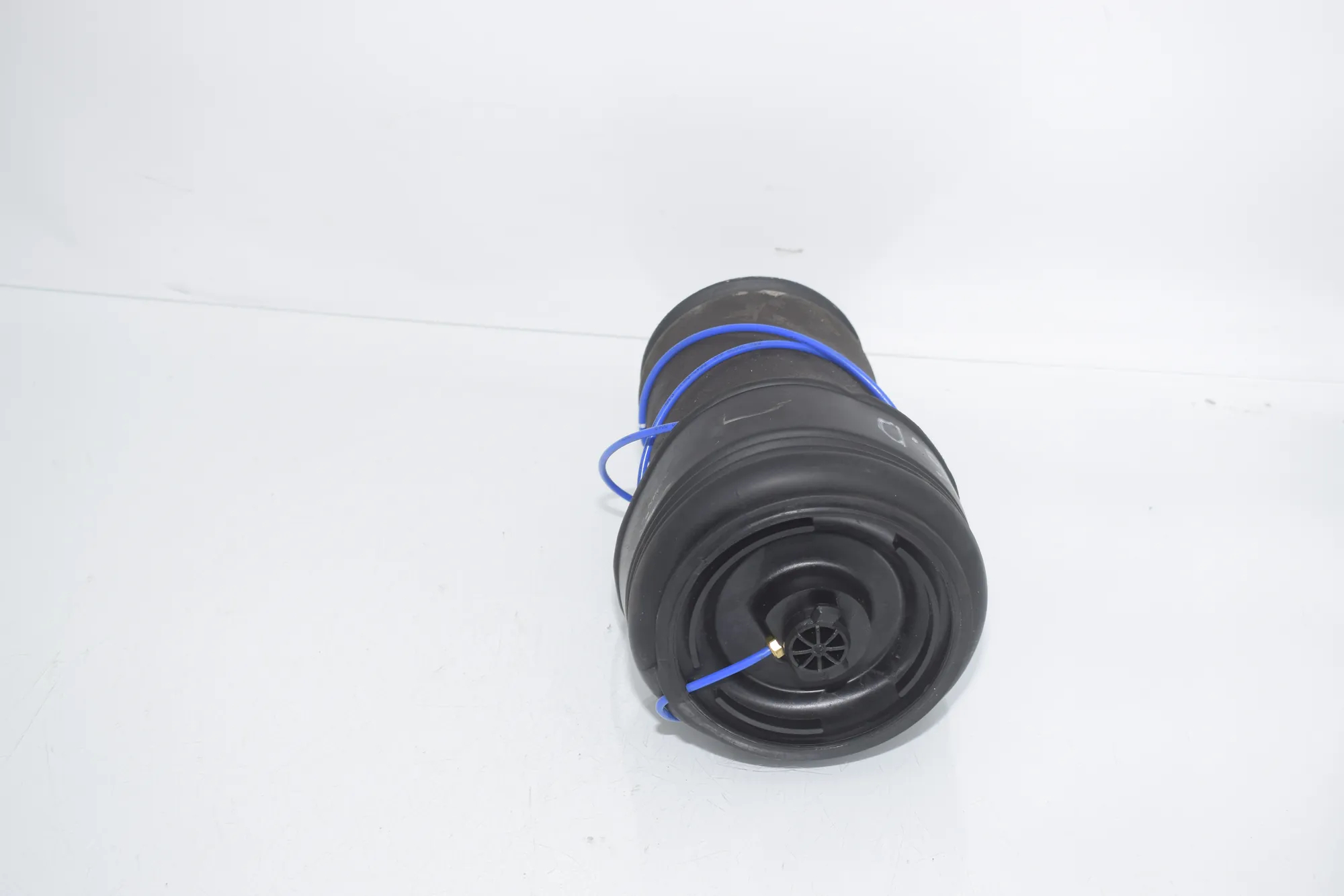Rear Right Air Suspension Spring Bag – OEM 6795013 · BMW X5 (F15, F85) M 50 d 2014 – 2