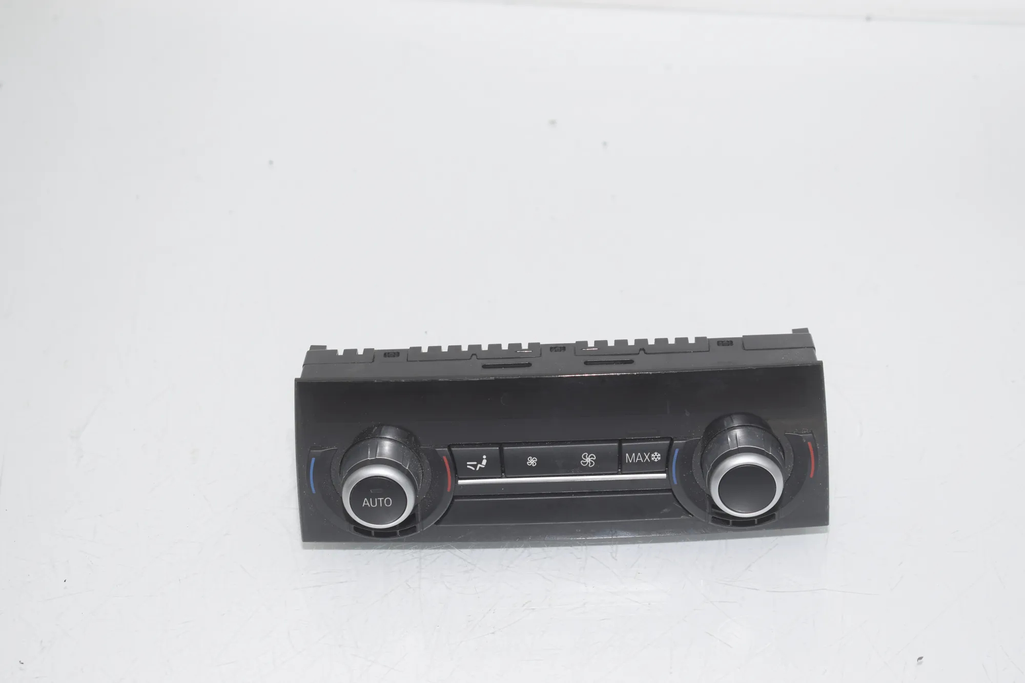 Climate Control Unit – OEM 9245277 · BMW 5 Touring (F11) 530 d xDrive 2011