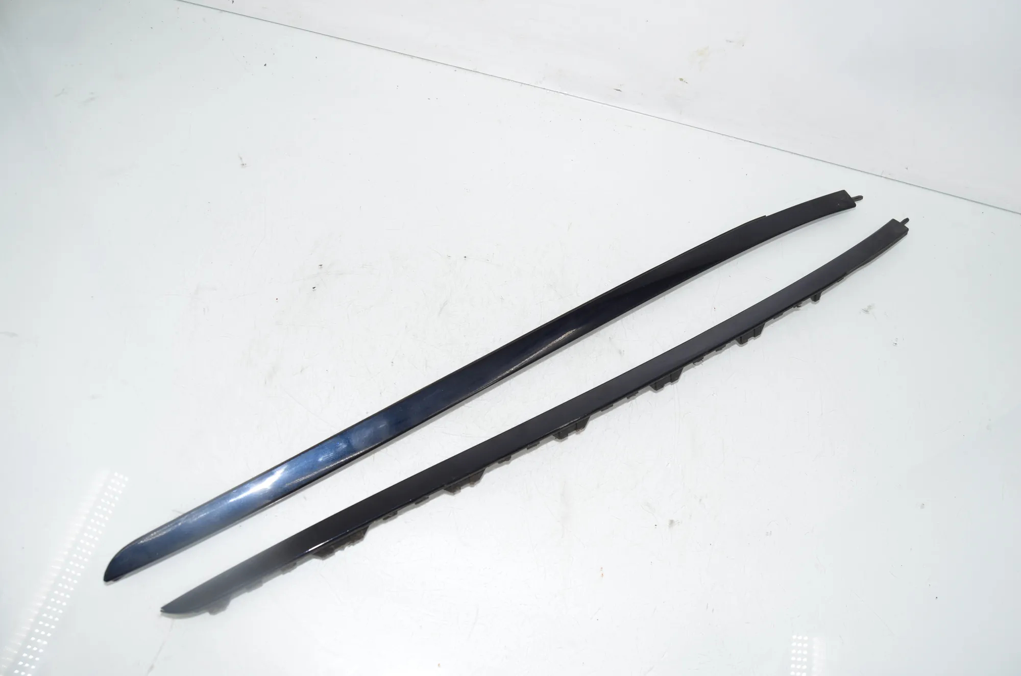 Front Windshield Trim – OEM 7387917 · BMW X5 (F15, F85) M 50 d 2014 – 2