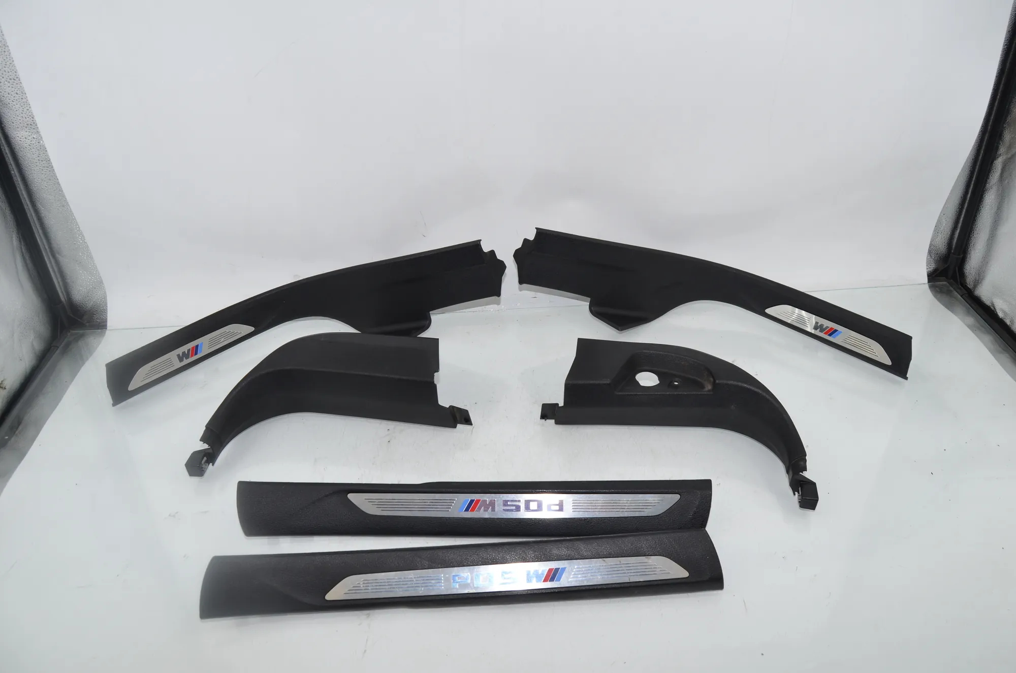 Front Left Interior Step Trim – OEM 7284527 · BMW X5 (F15, F85) M 50 d 2014