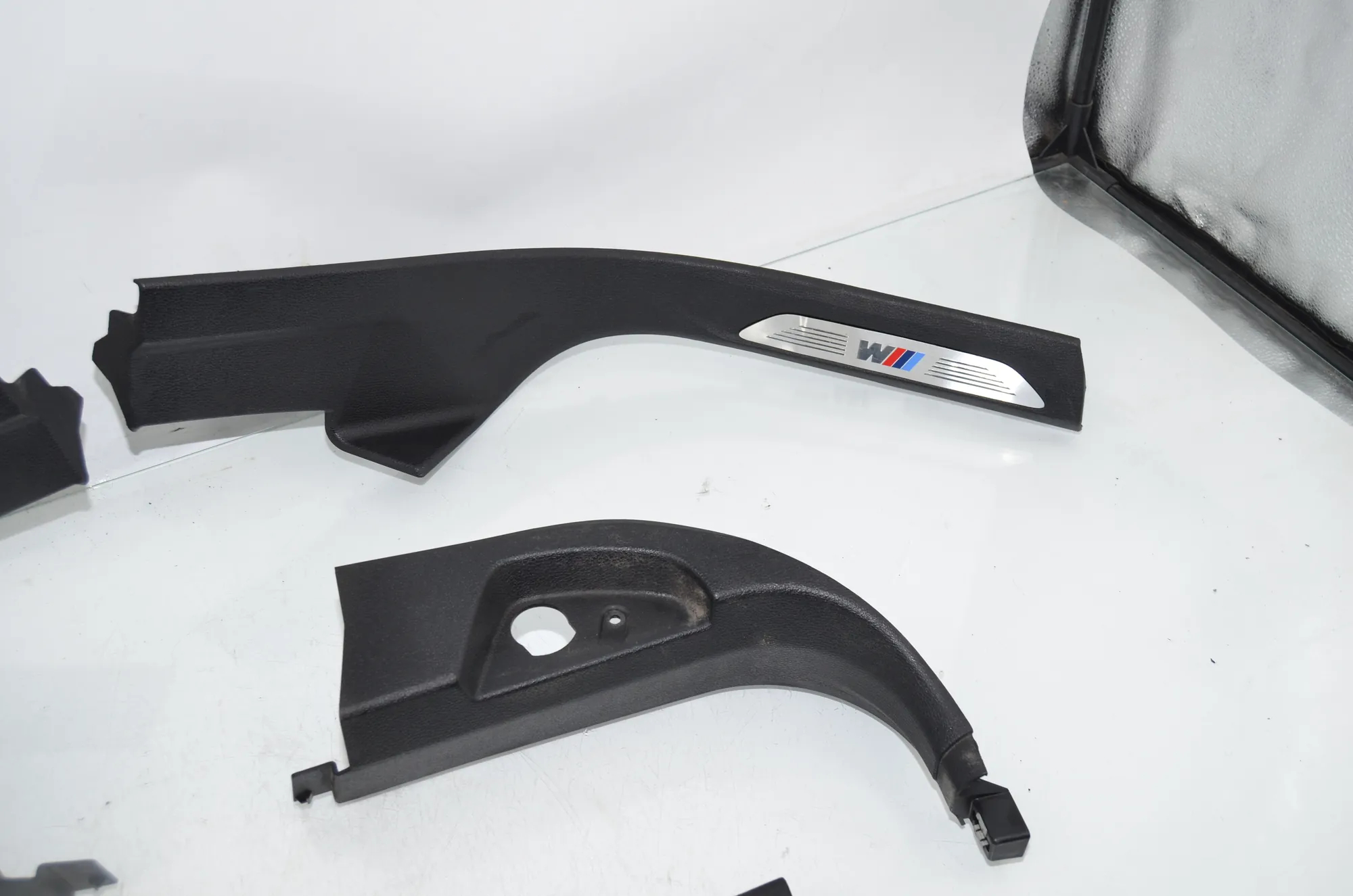Front Left Interior Step Trim – OEM 7284527 · BMW X5 (F15, F85) M 50 d 2014 – 3