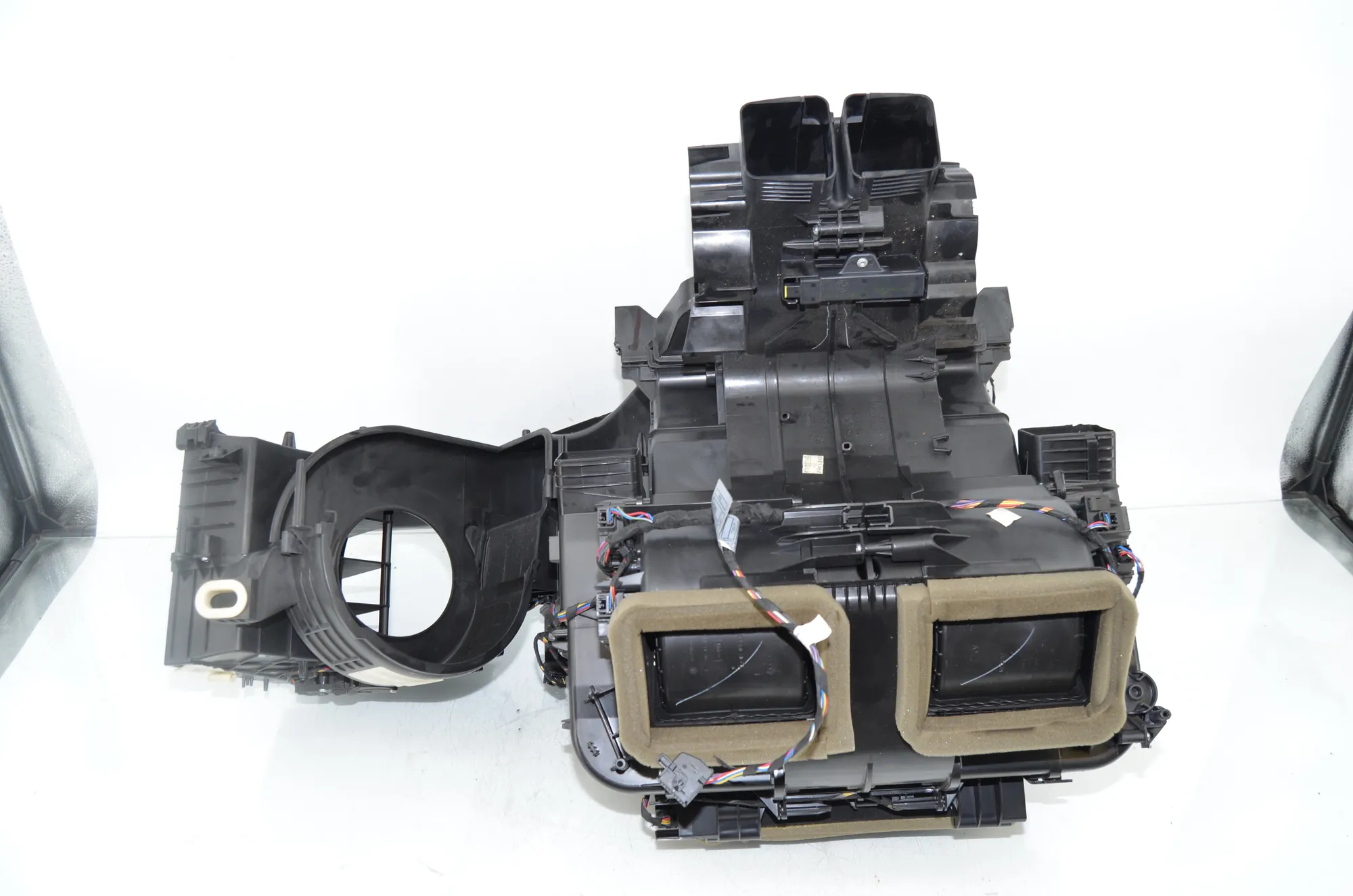 Interior Heater – OEM 9289355 · BMW X5 (F15, F85) M 50 d 2014 – 2