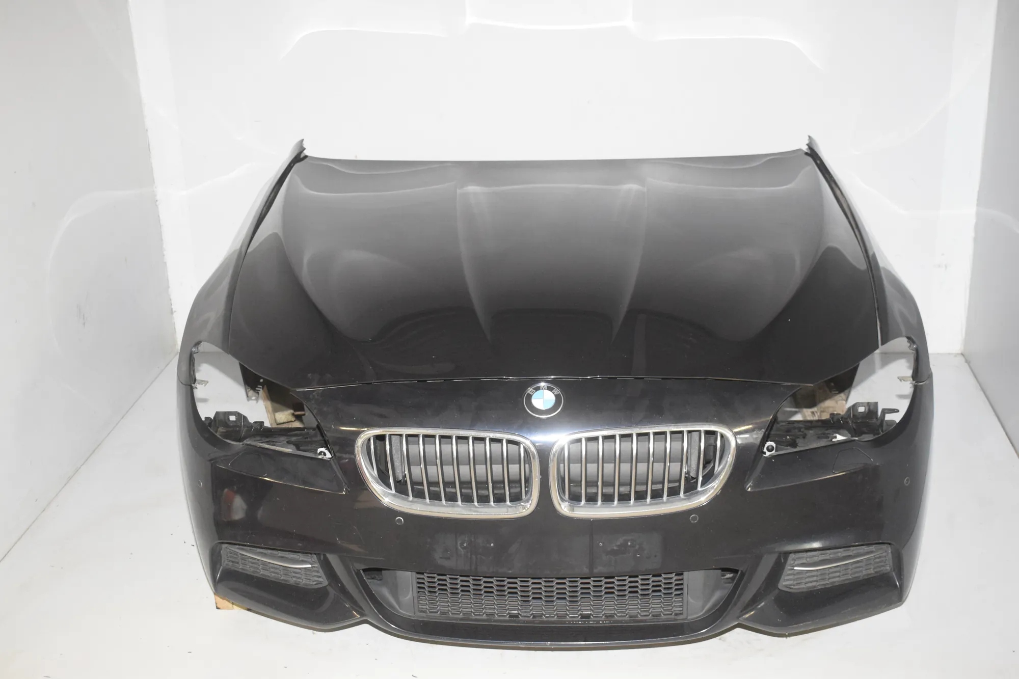 Front · BMW 5 (F10) 530 d 2014 – 10