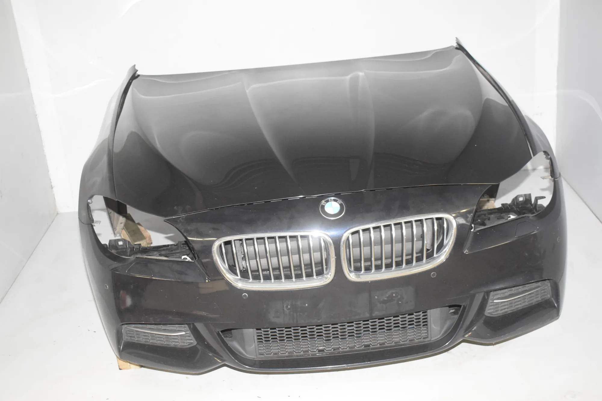 Front · BMW 5 (F10) 530 d 2014 – 13