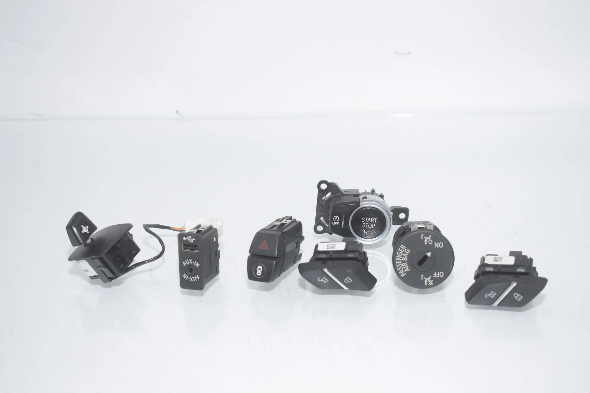 Switches – OEM 9291689 · BMW X5 (F15, F85) M 50 d 2014 – 2