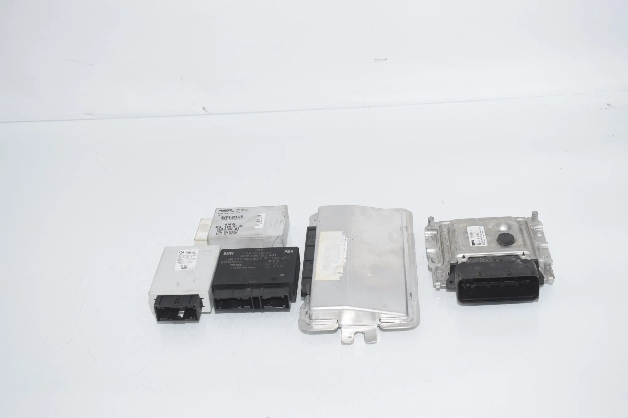 Other Control Units – OEM 6860387 · BMW X5 (F15, F85) M 50 d 2014 – 3