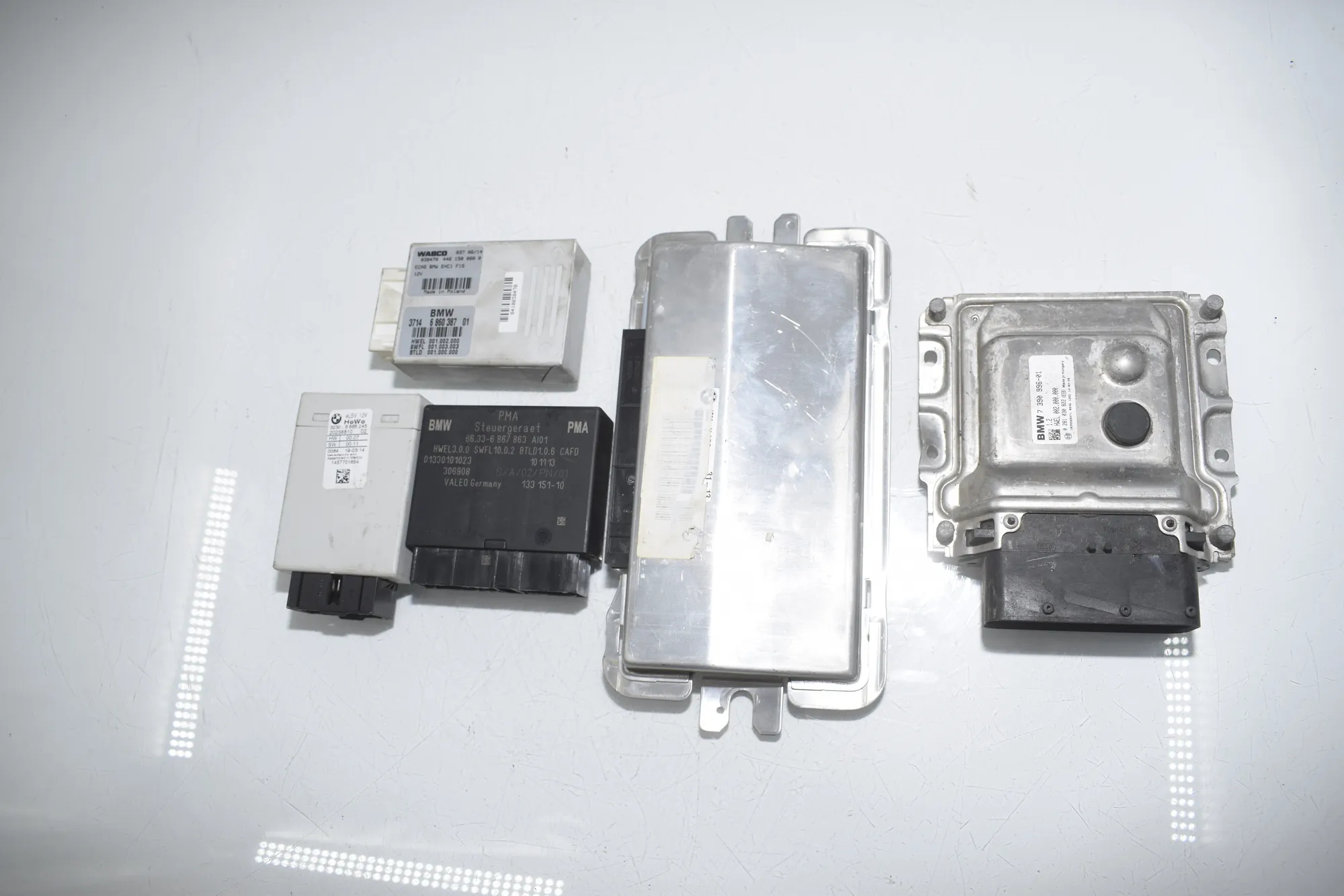 Other Control Units – OEM 6860387 · BMW X5 (F15, F85) M 50 d 2014 – 2