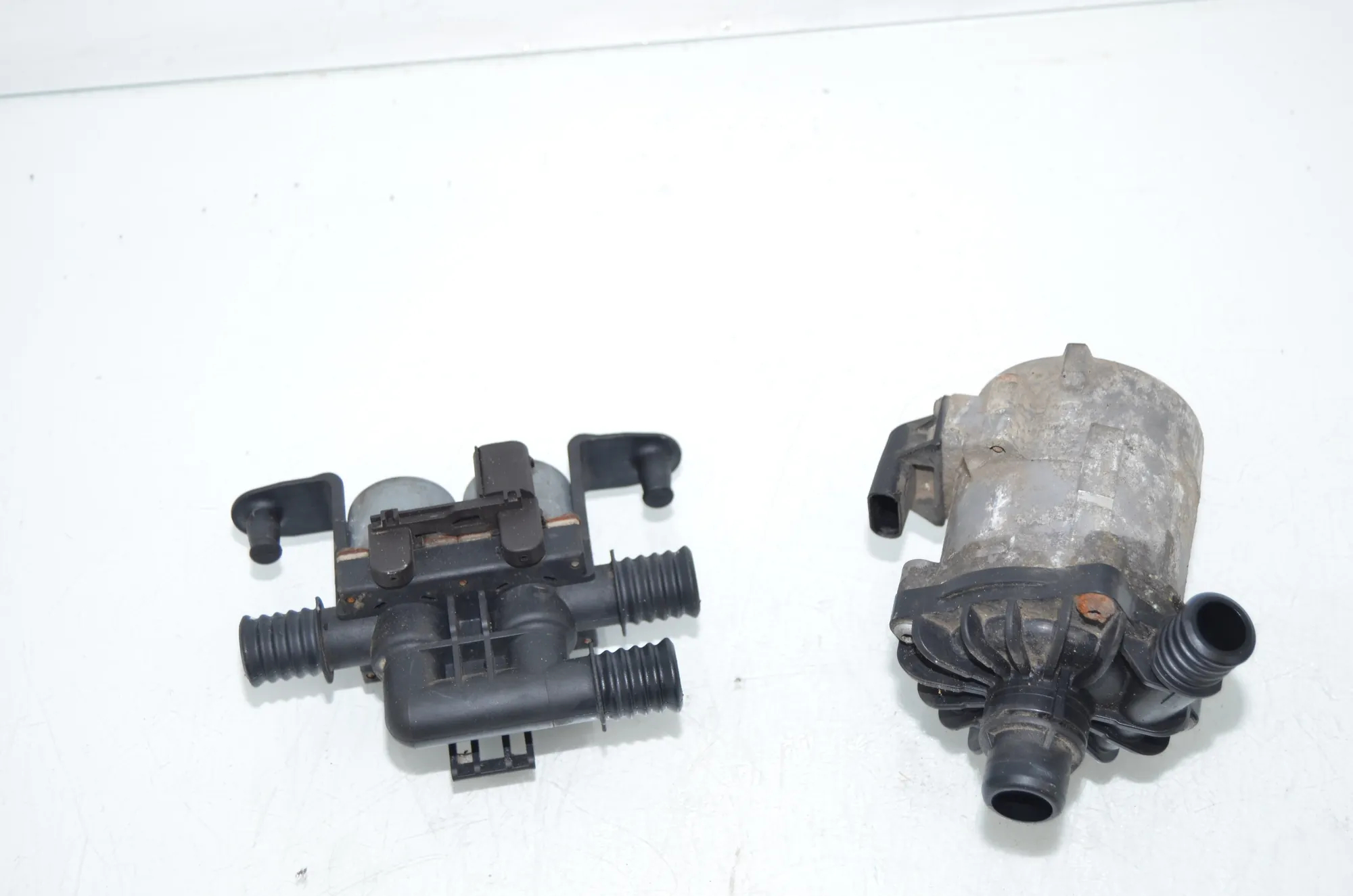 Auxiliary Water Pump – OEM 6910544 · BMW X5 (F15, F85) M 50 d 2014