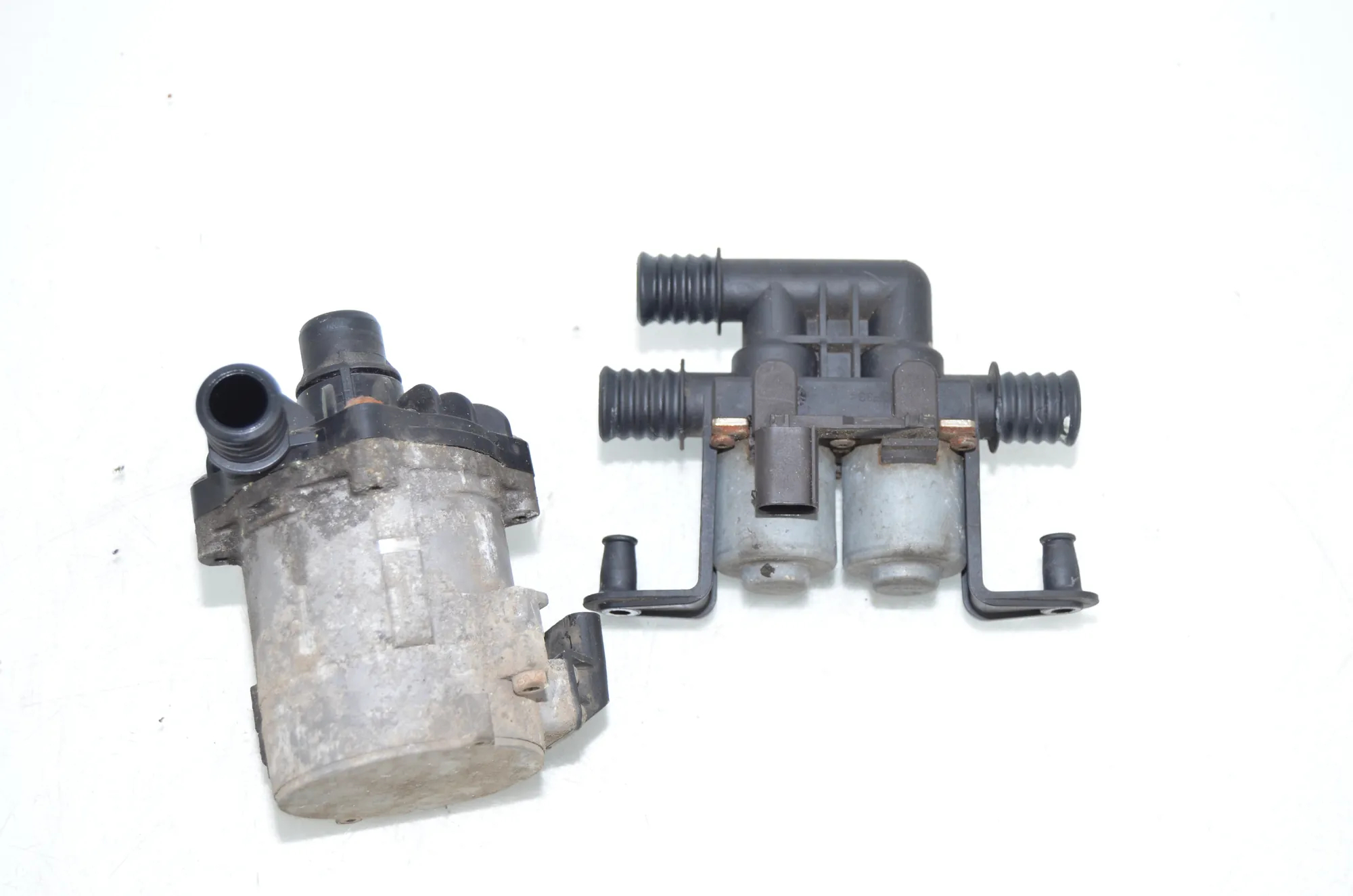 Auxiliary Water Pump – OEM 6910544 · BMW X5 (F15, F85) M 50 d 2014 – 2