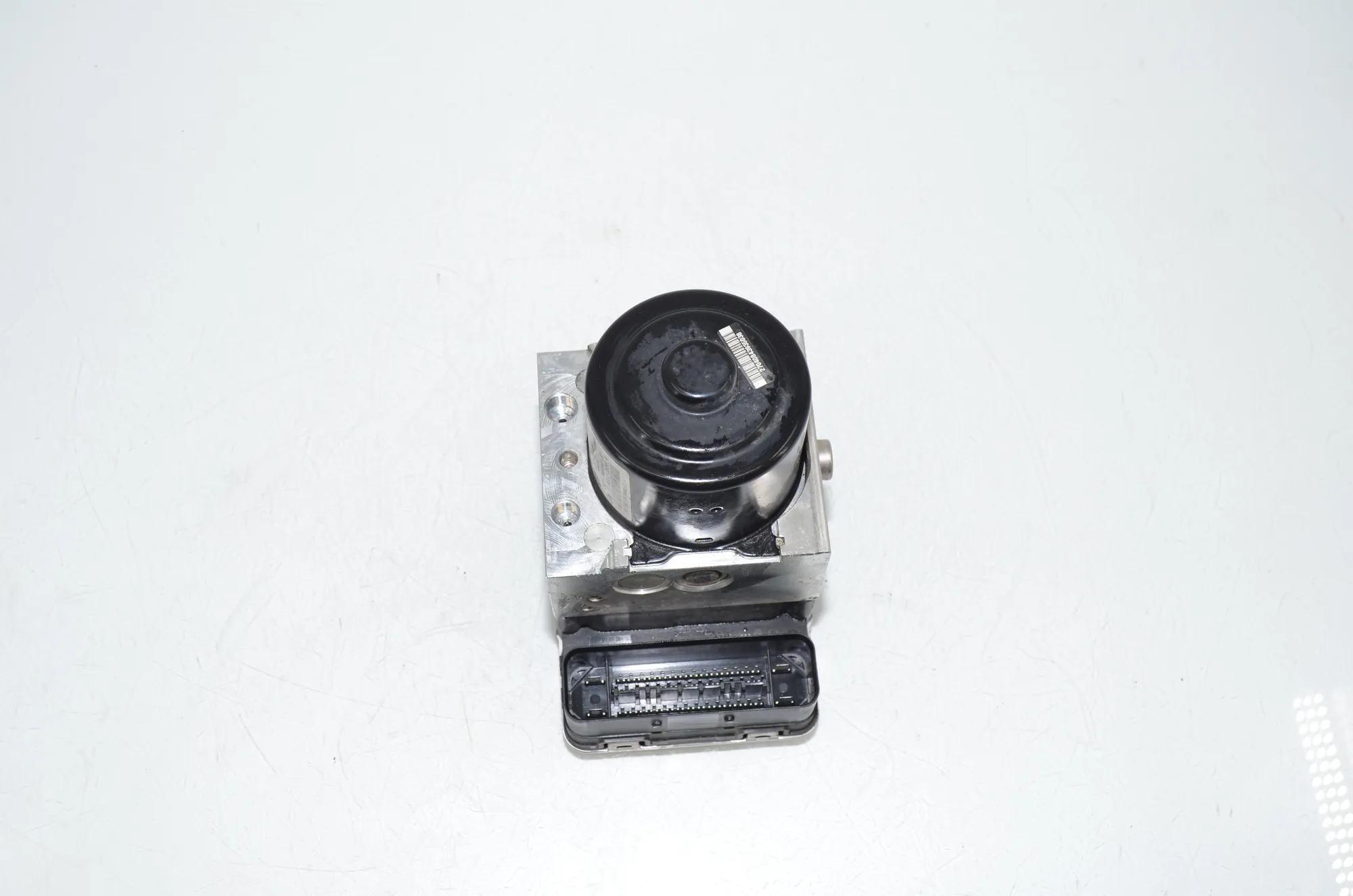 ABS Pump – OEM 6859243 · BMW X3 (F25) xDrive 30 d 2014