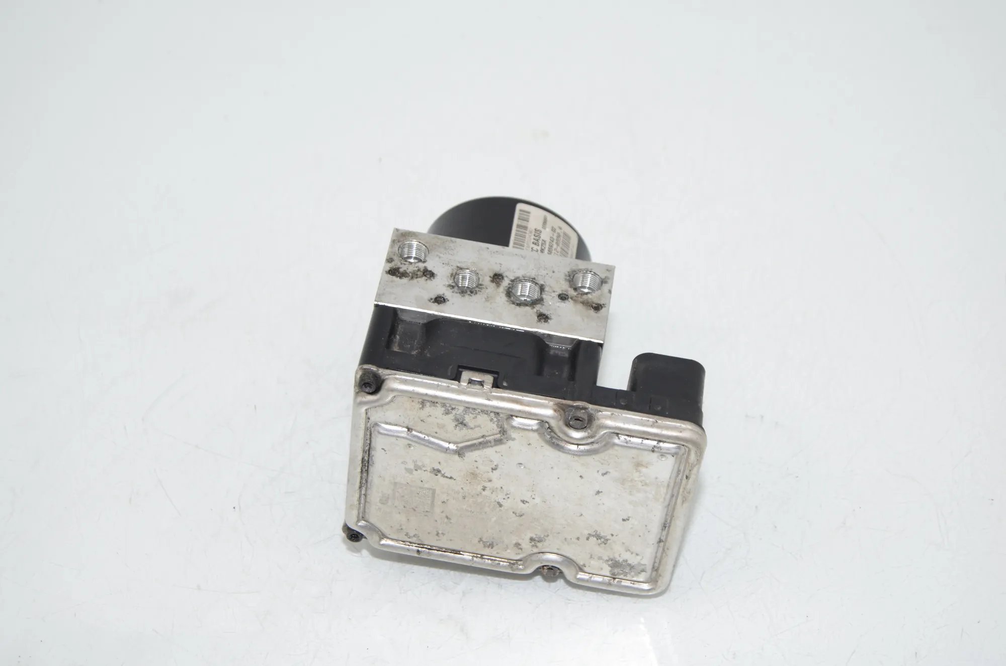 ABS Pump – OEM 6859243 · BMW X3 (F25) xDrive 30 d 2014 – 4
