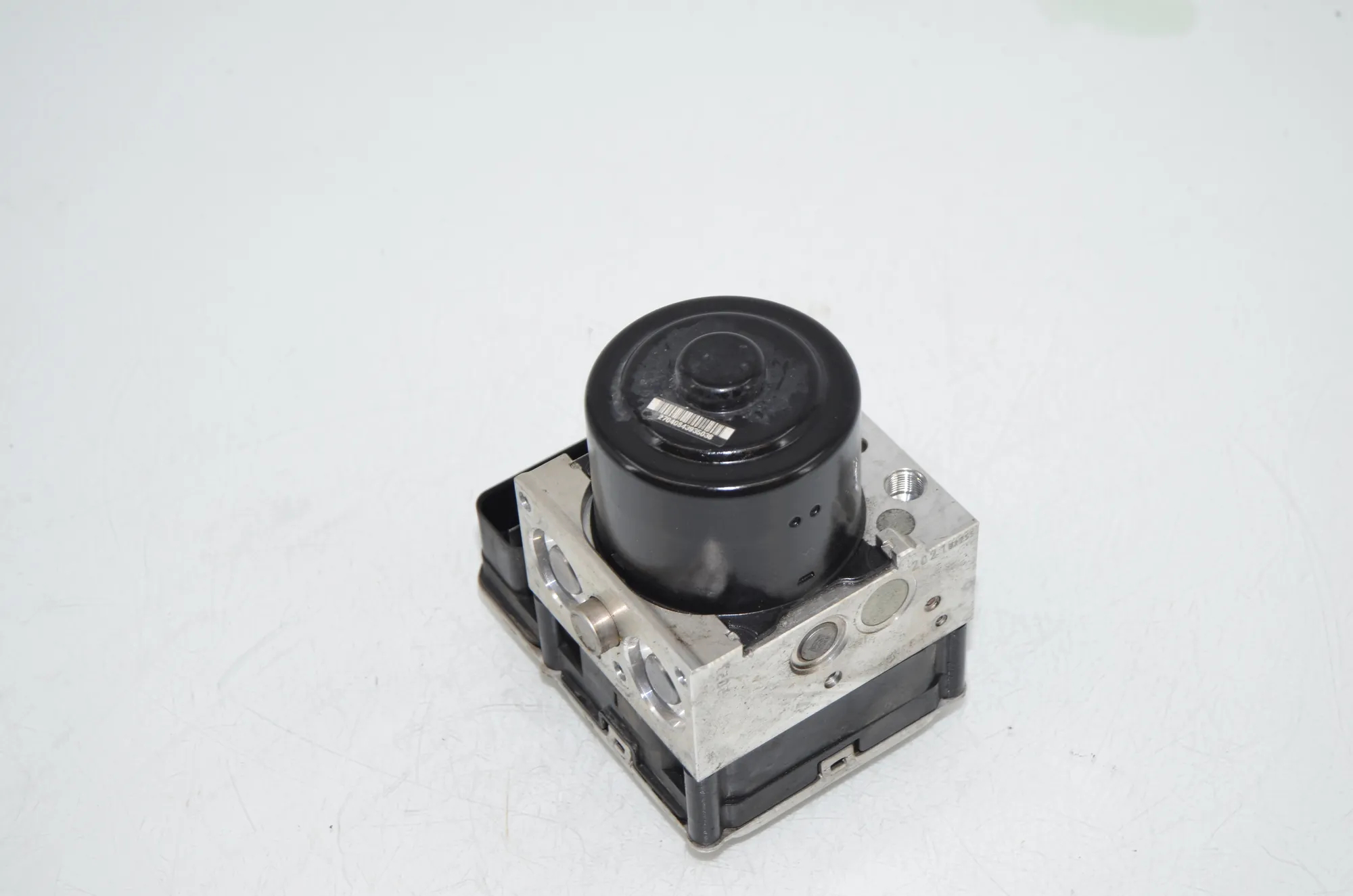 ABS Pump – OEM 6859243 · BMW X3 (F25) xDrive 30 d 2014 – 3
