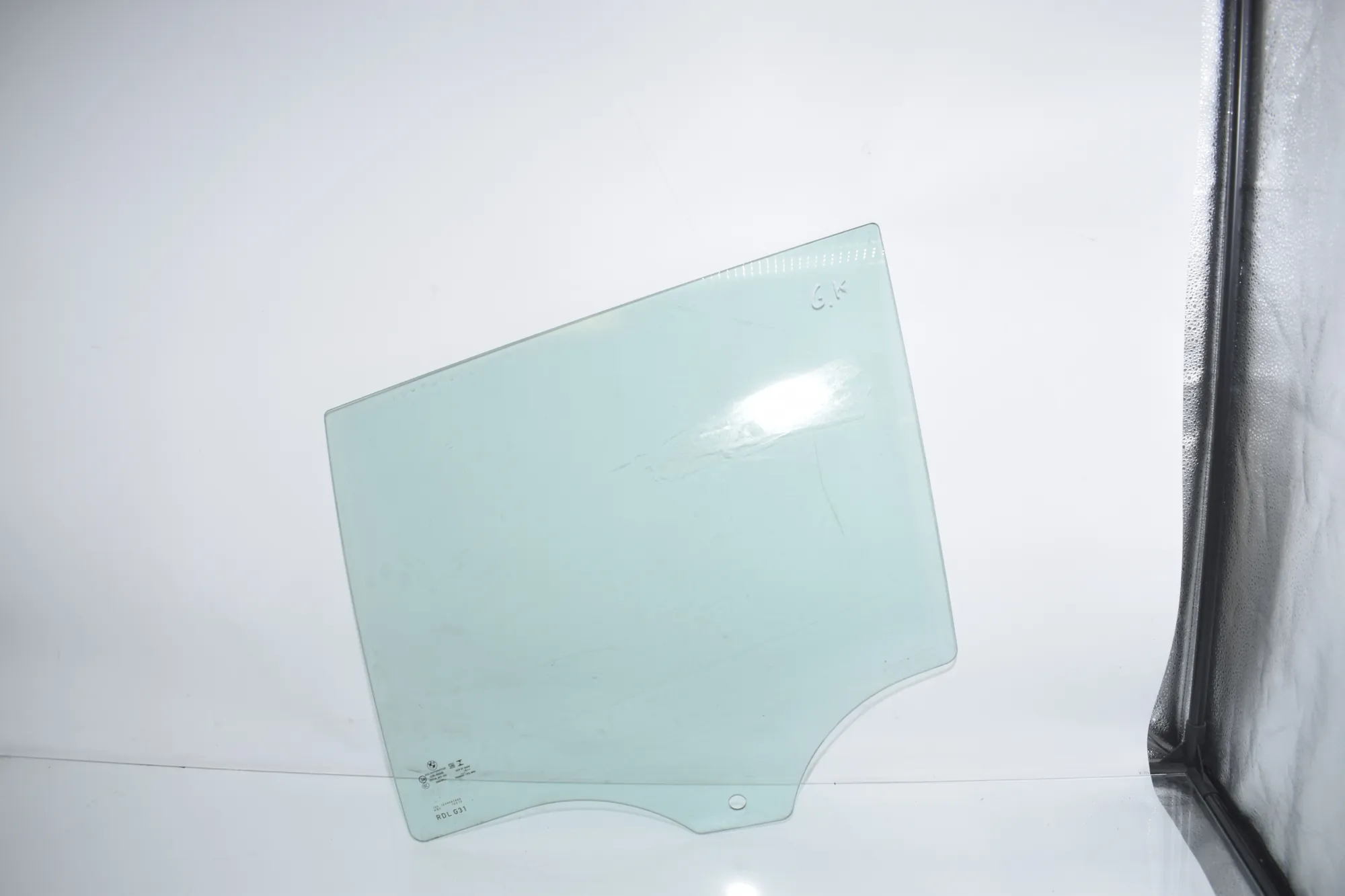 Rear Left Door Window – OEM 7339459 · BMW 5 Touring (G31) (2017 - -) 520 d 2019
