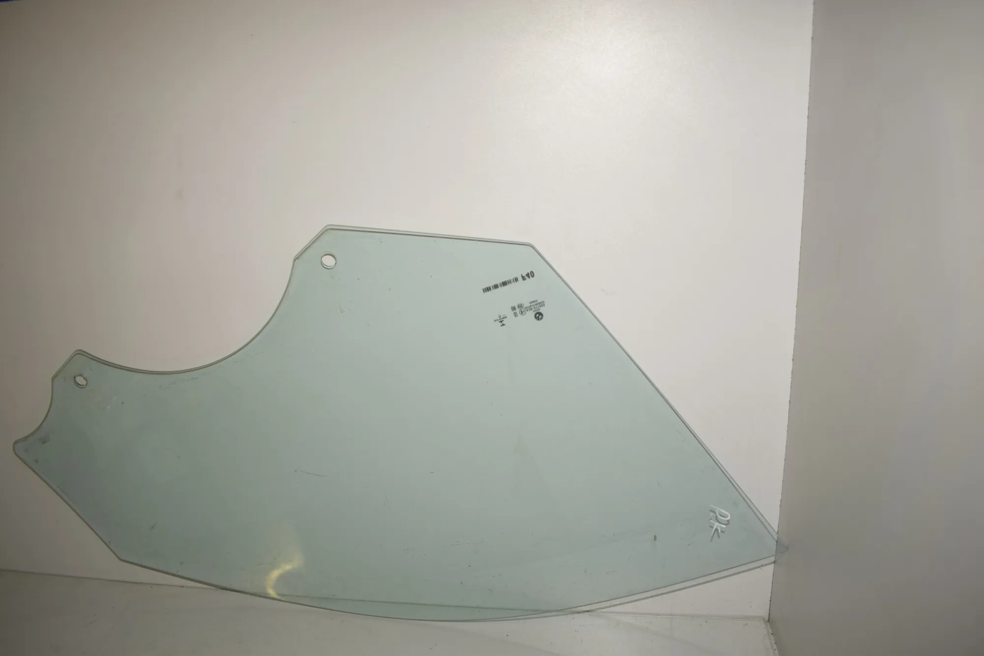 Front Left Door Window – OEM 7448059 · BMW 1 (F40) (2019 - -) (F40)118i 2020 – 3