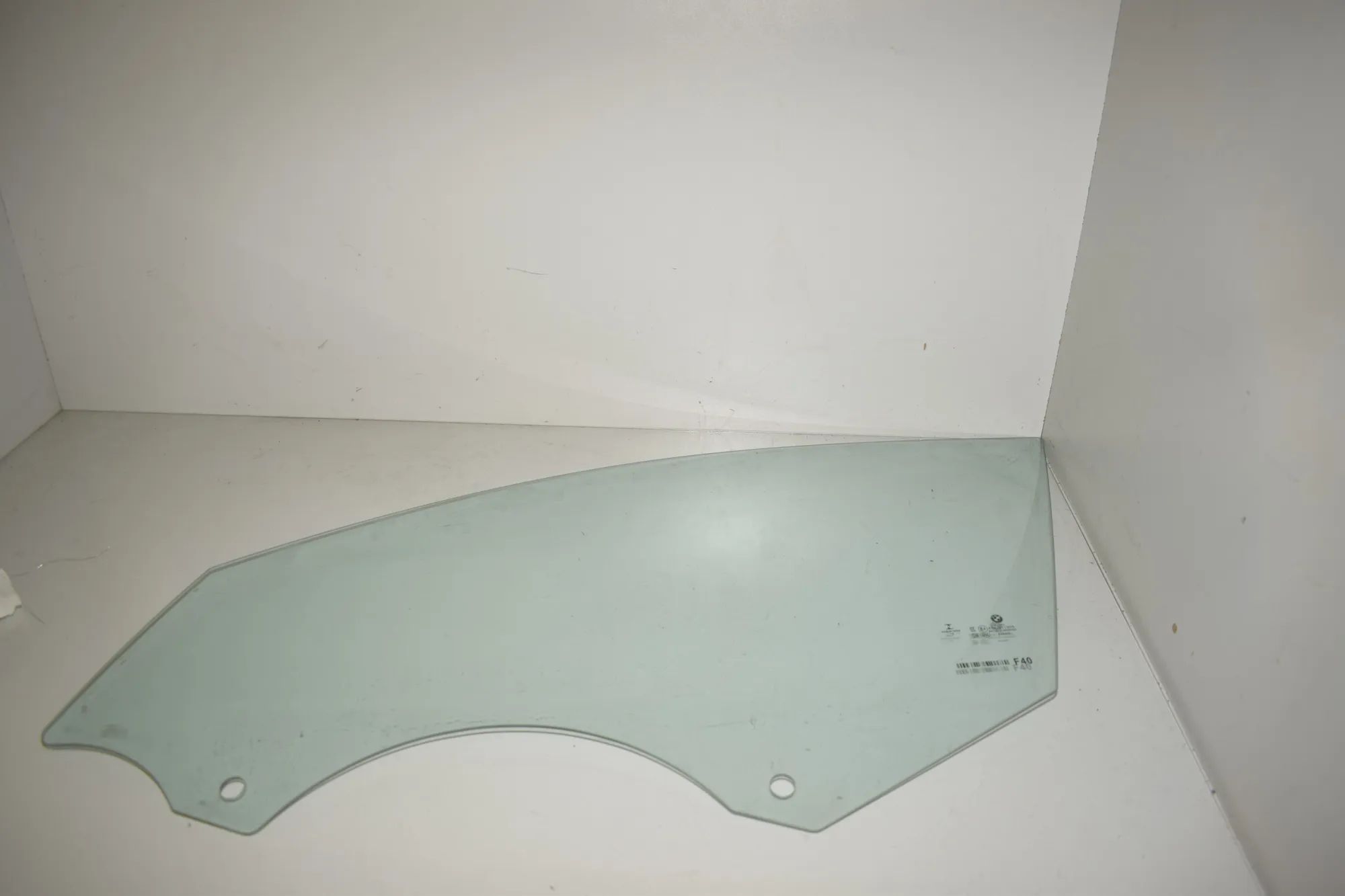 Front Left Door Window – OEM 7448059 · BMW 1 (F40) (2019 - -) (F40)118i 2020 – 2