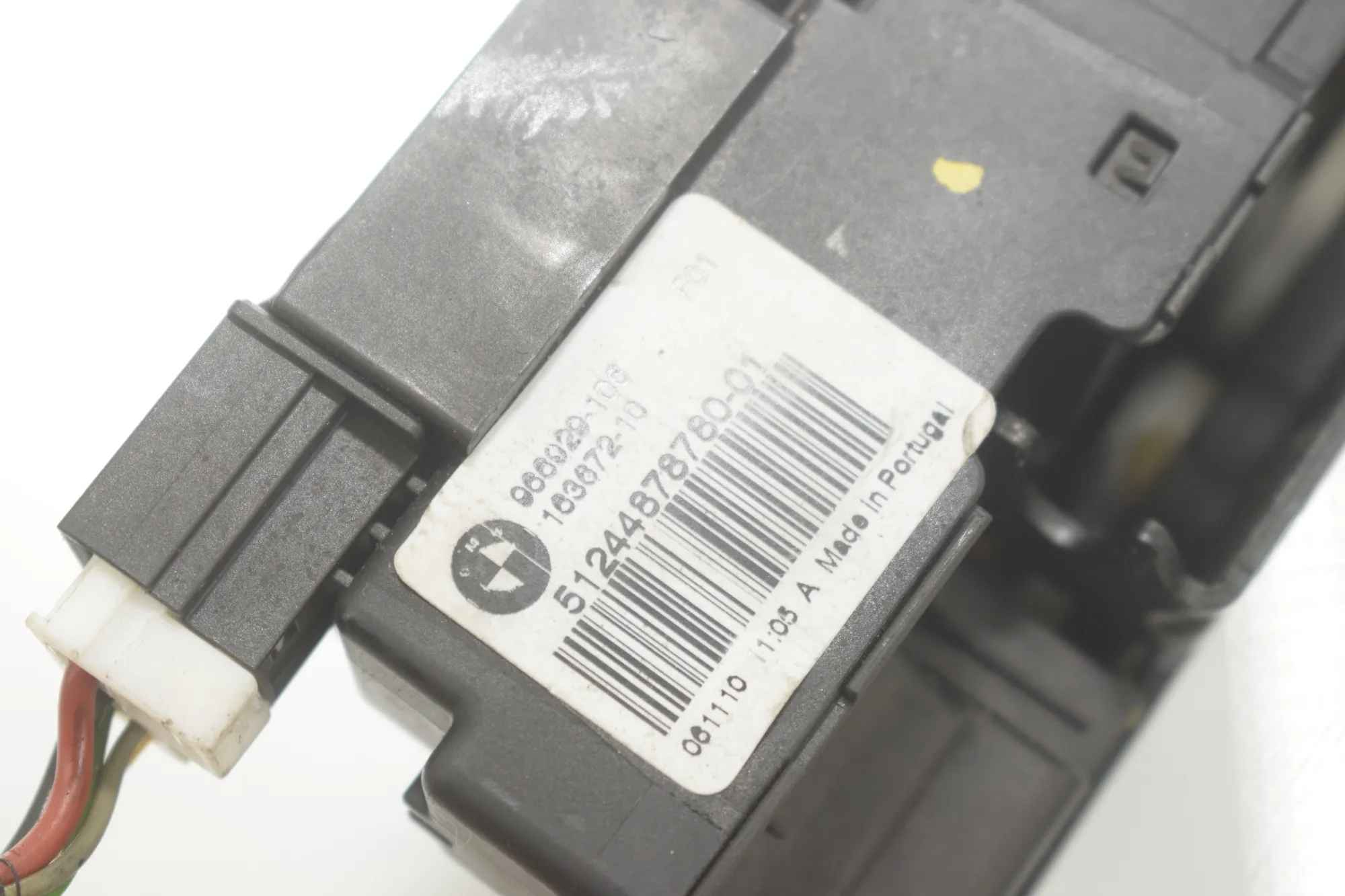 Electric Tailgate Opening Kit – OEM 7284597 · BMW 7 (F01, F02) 750 i 2010 – 7