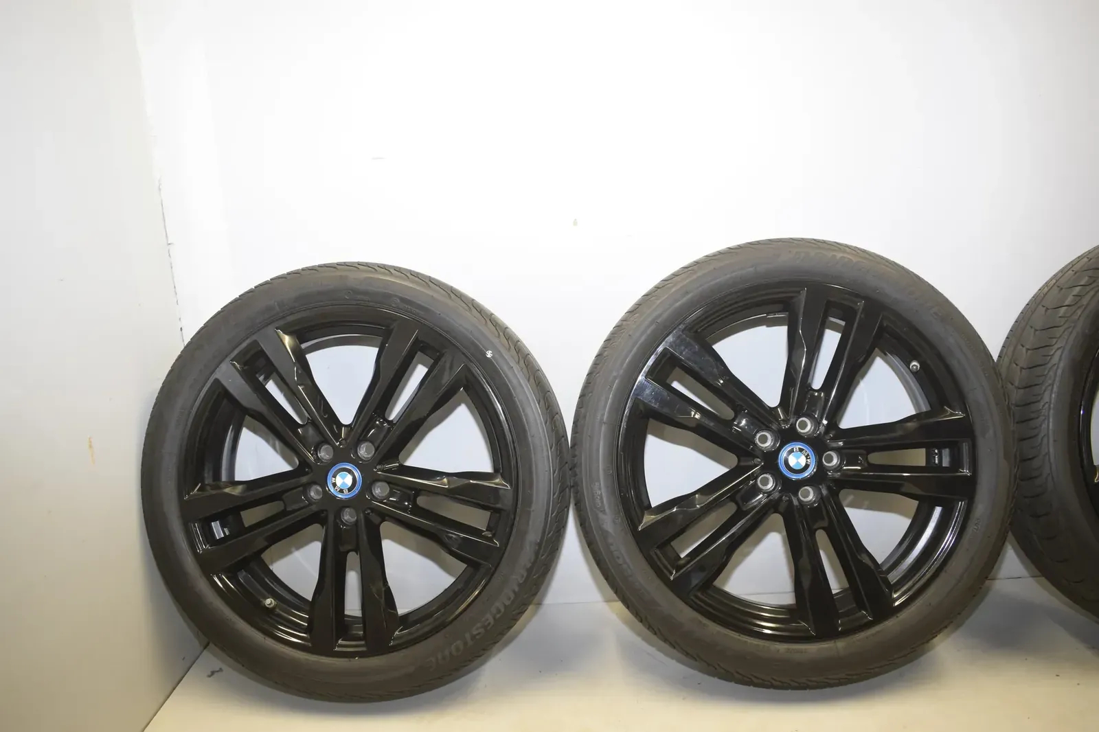 Alloy Wheel Set – OEM 6852081 · BMW i3 (I01) s Range Extender 2019 – 4