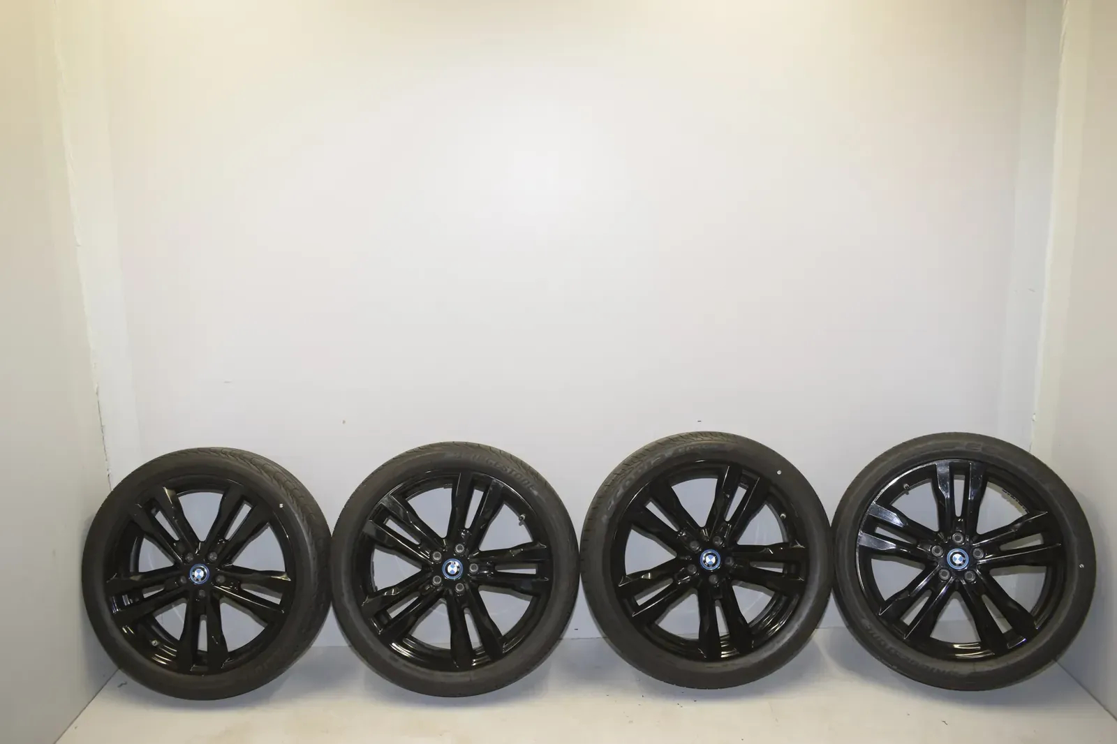 Alloy Wheel Set – OEM 6852081 · BMW i3 (I01) s Range Extender 2019 – 3