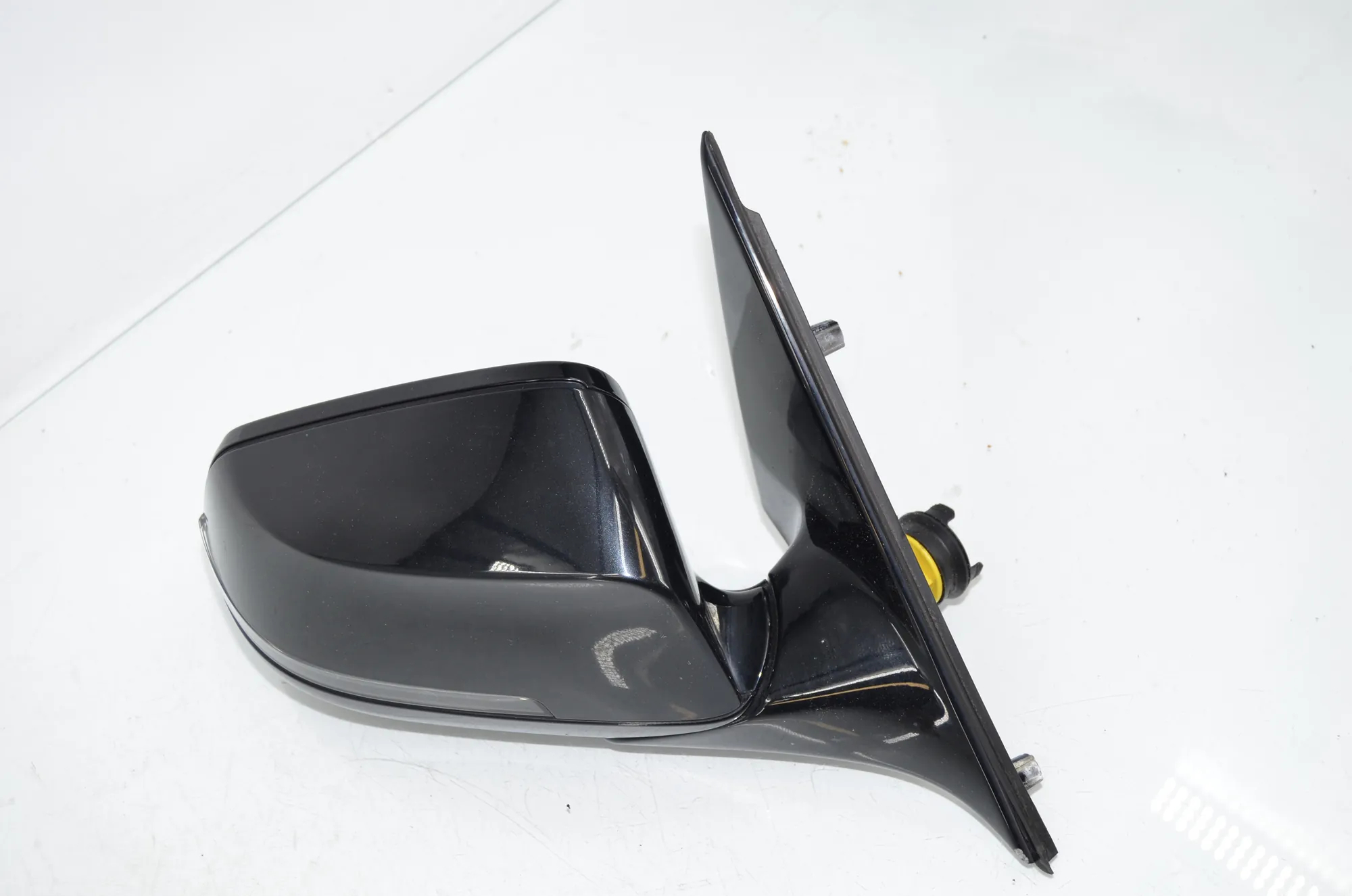 Right Side Wing Mirror – OEM 7350688 · BMW 5 Touring (F11) 530 d 2013 – 2