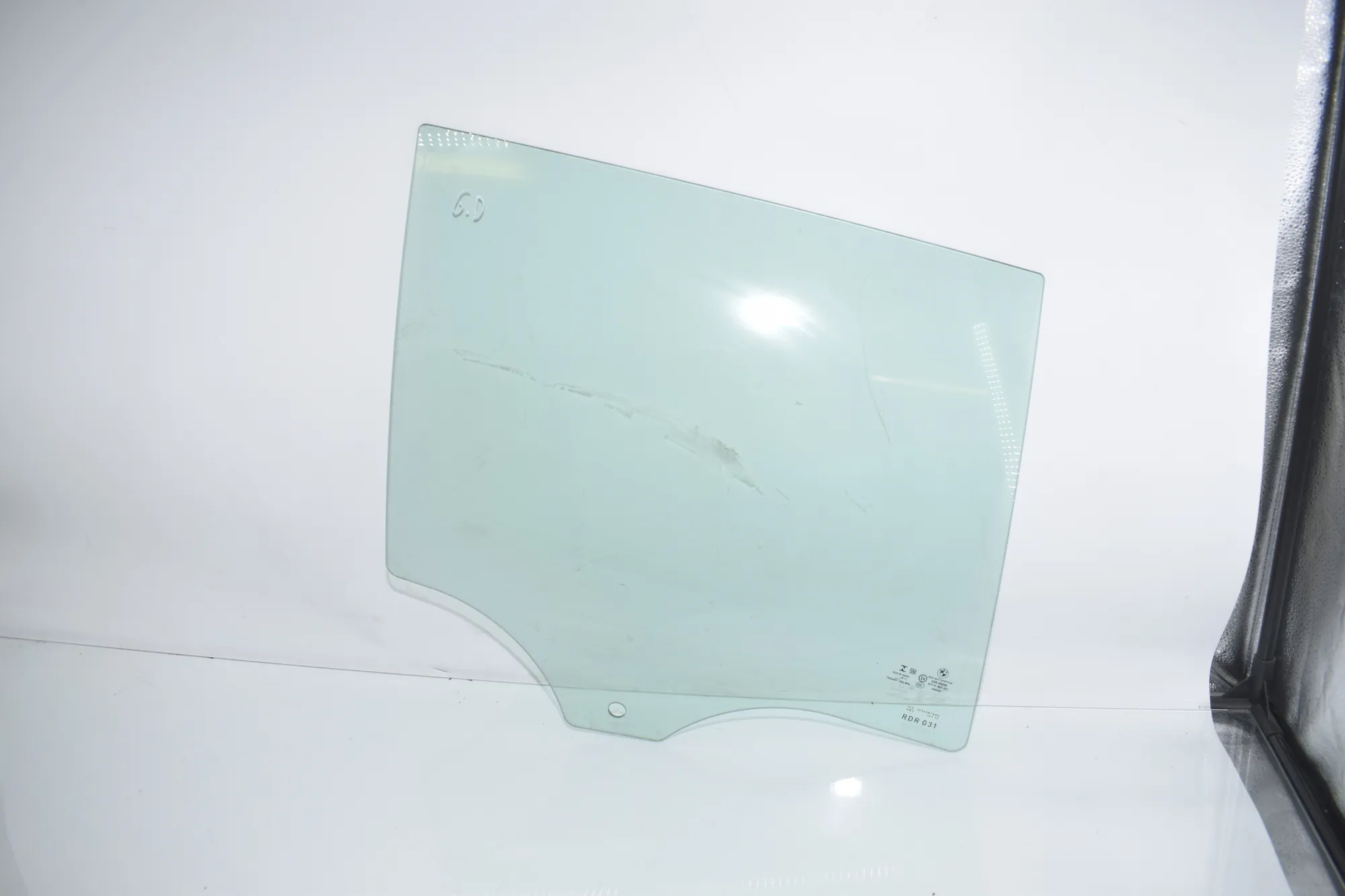 Rear Right Door Window – OEM 7339460 · BMW 5 Touring (G31) (2017 - -) 520 d 2019 – 2