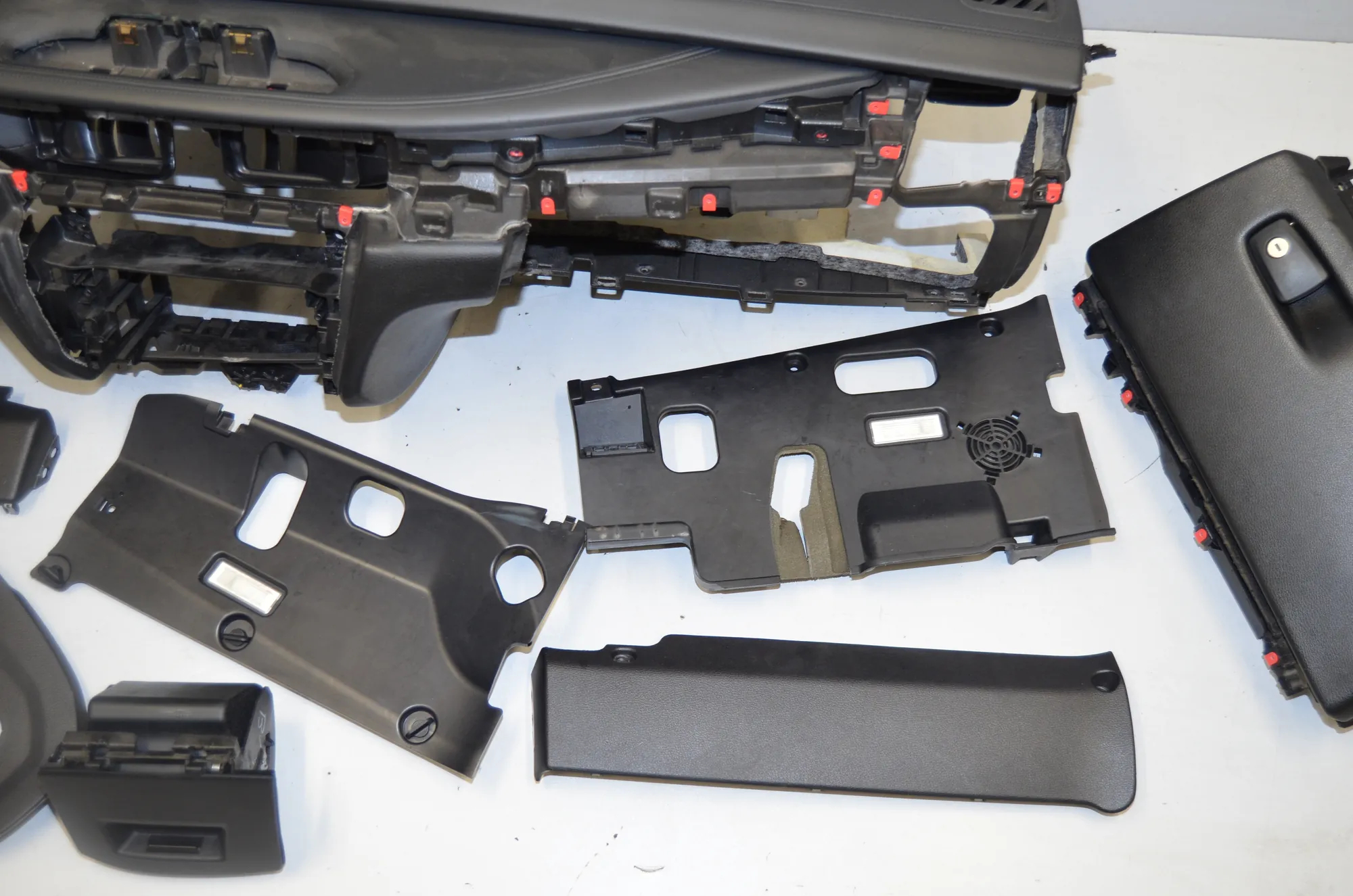 Dashboard – OEM 9298608 · BMW X5 (F15, F85) M 50 d 2014 – 3