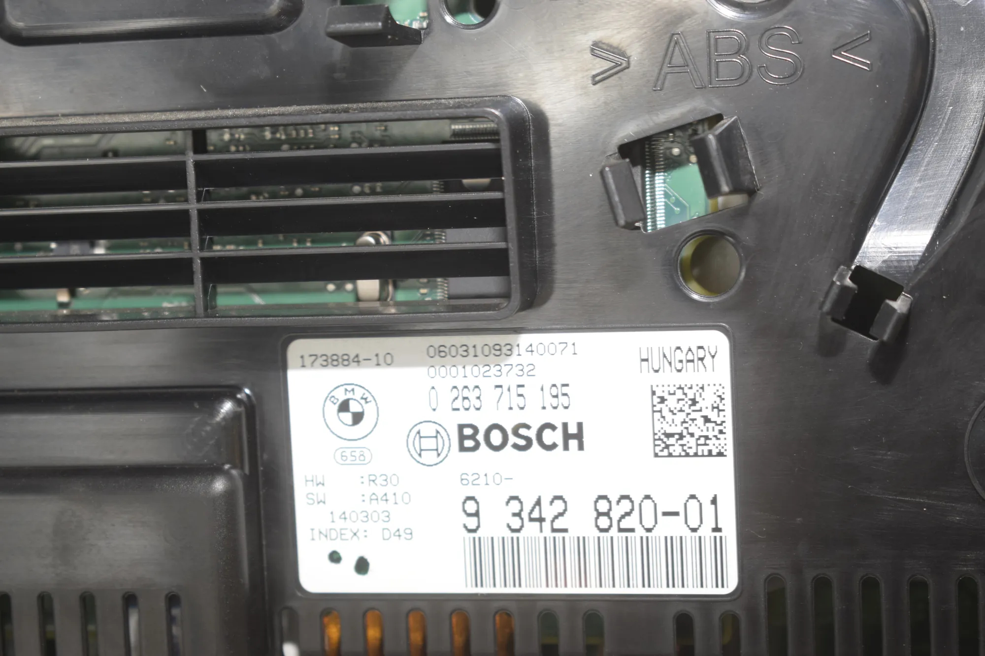 Instrument Cluster Speedometer – OEM 9342820 · BMW X5 (F15, F85) M 50 d 2014 – 5