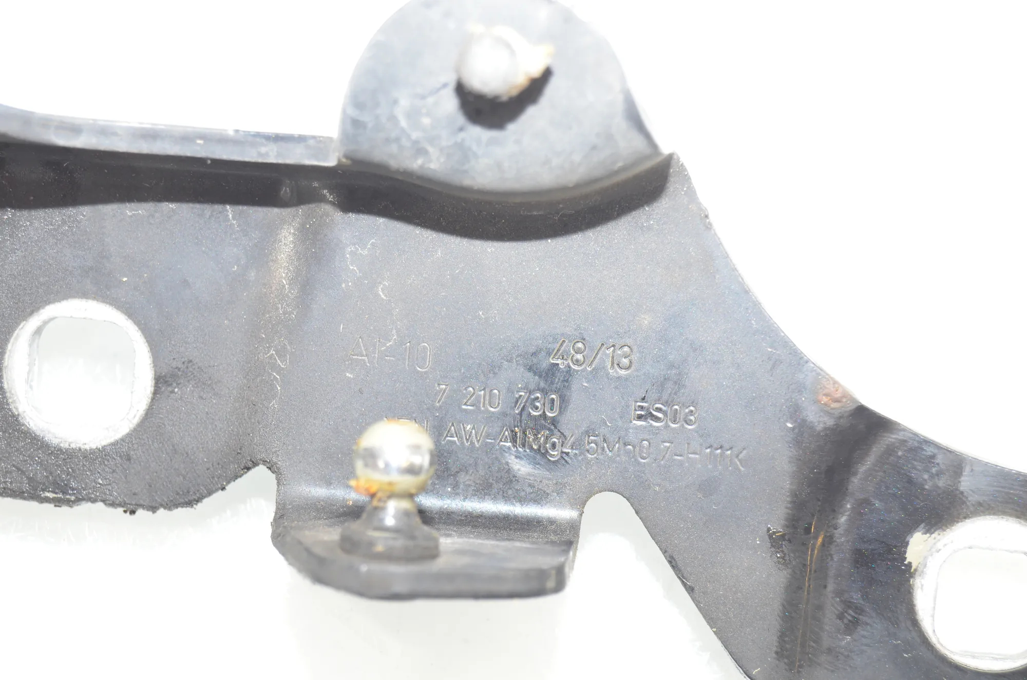Bonnet Hood Hinge Set – OEM 7210730 · BMW X3 (F25) xDrive 30 d 2014 – 4