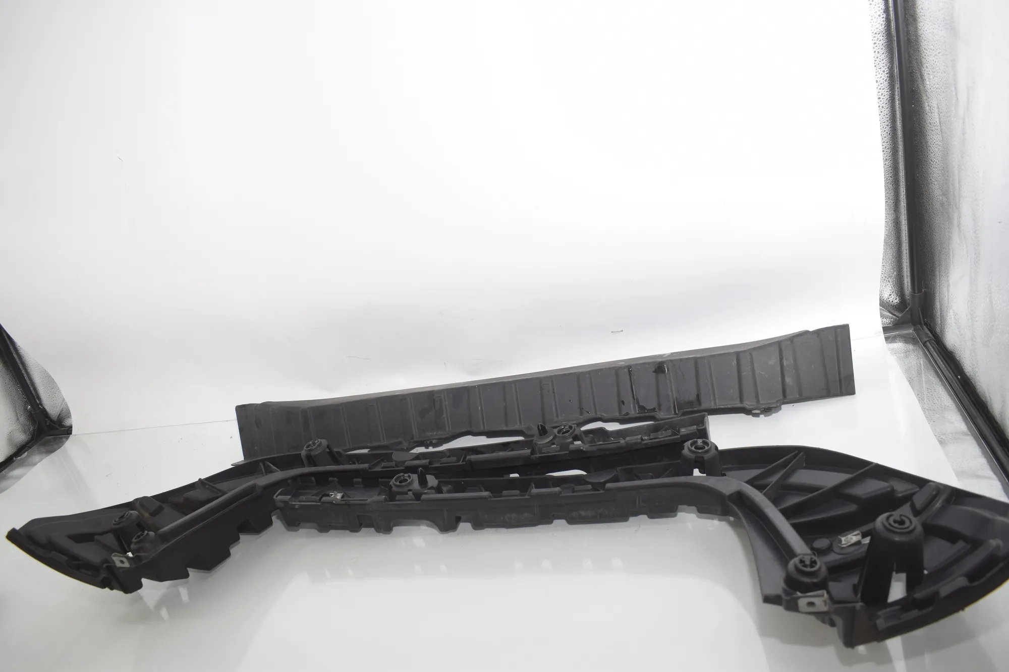 Rear Bumper Lower Diffuser – OEM 7237453 · BMW X3 (F25) xDrive 30 d 2014 – 2