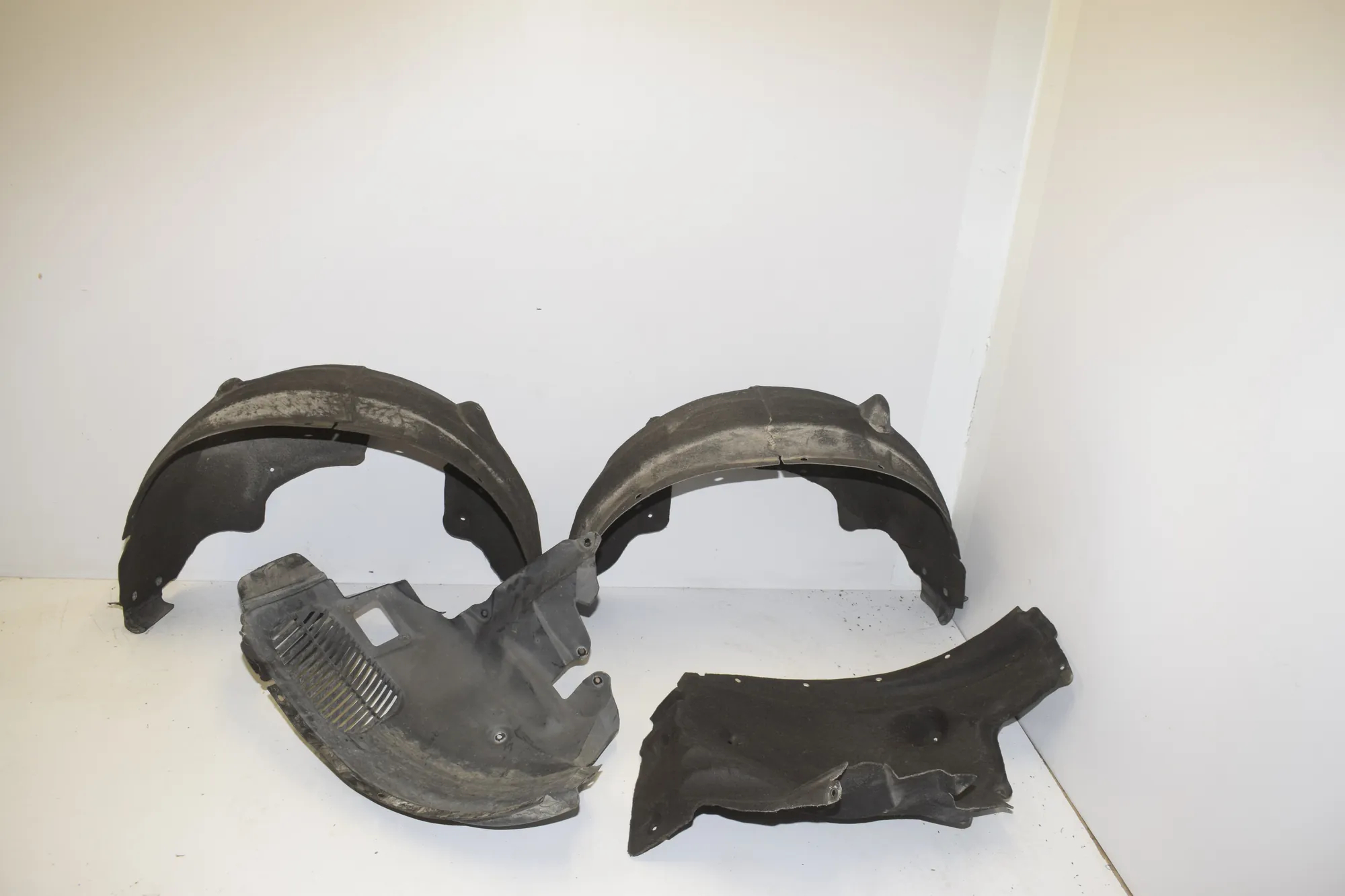 Rear Left Arch Liner – OEM 7213649 · BMW X3 (F25) xDrive 30 d 2014 – 5