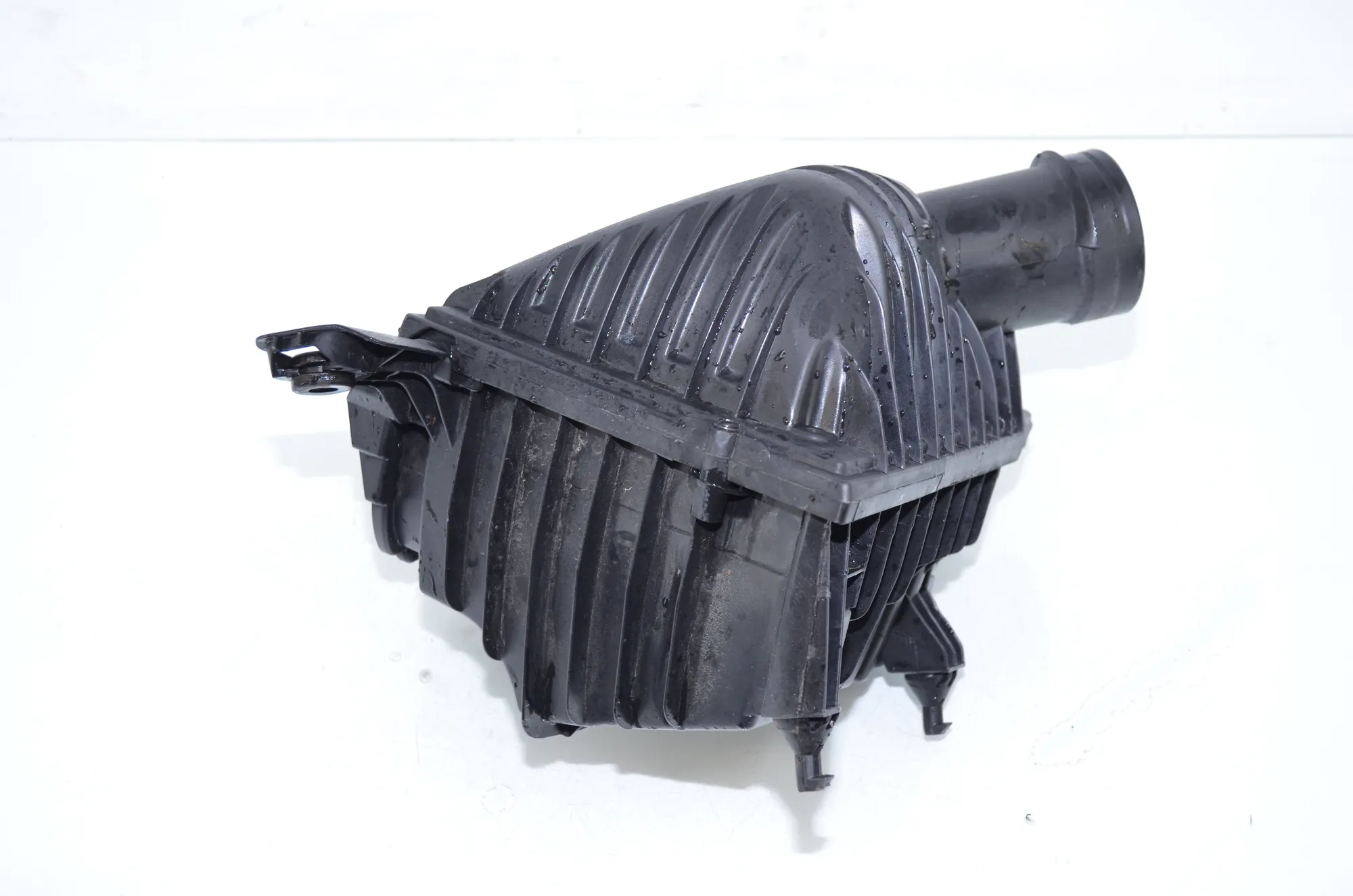 Air Filter Box – OEM 8513916 · BMW 2 Gran Tourer (F46) 220 d xDrive 2018 – 2