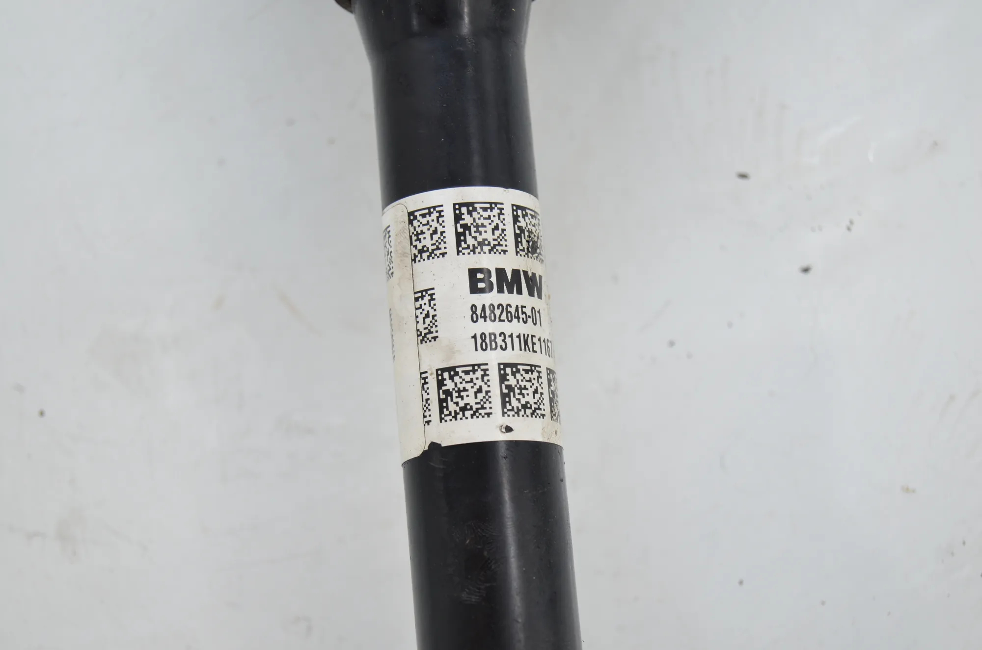 Front Left Driveshaft – OEM 8482645 · BMW 2 Gran Tourer (F46) 220 d xDrive 2018 – 4