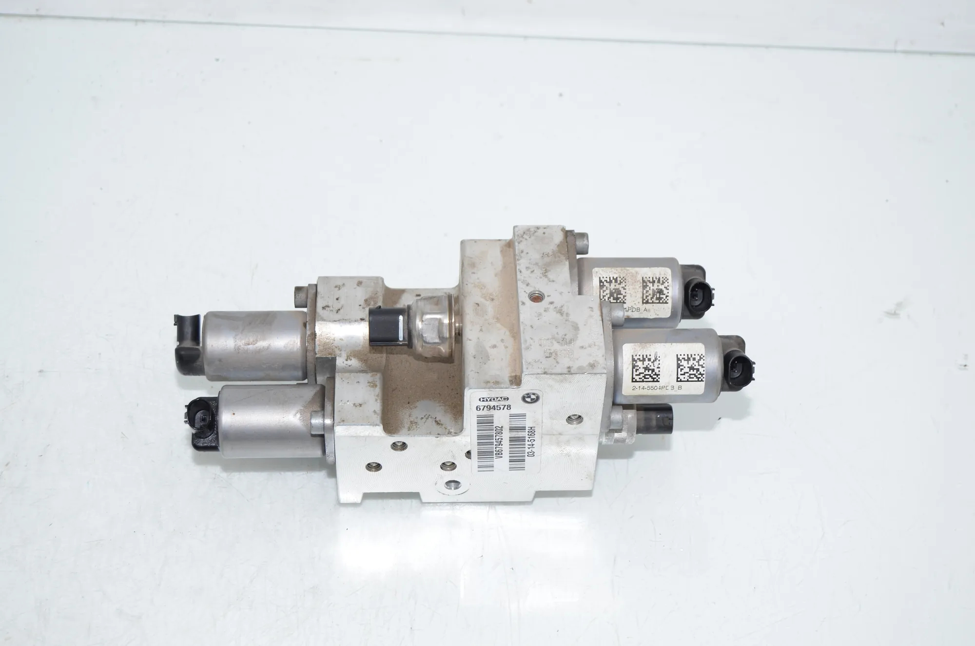 Hydraulic Valve Block – OEM 6794578 · BMW X5 (F15, F85) M 50 d 2014