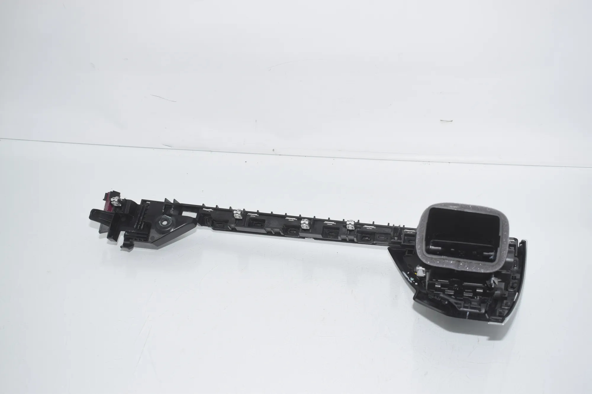 Dashboard Trim – OEM 5A3BB20 · BMW X1 (U11) BMW X1 (U11) BMW X1 (U11) IX1 2022 – 3