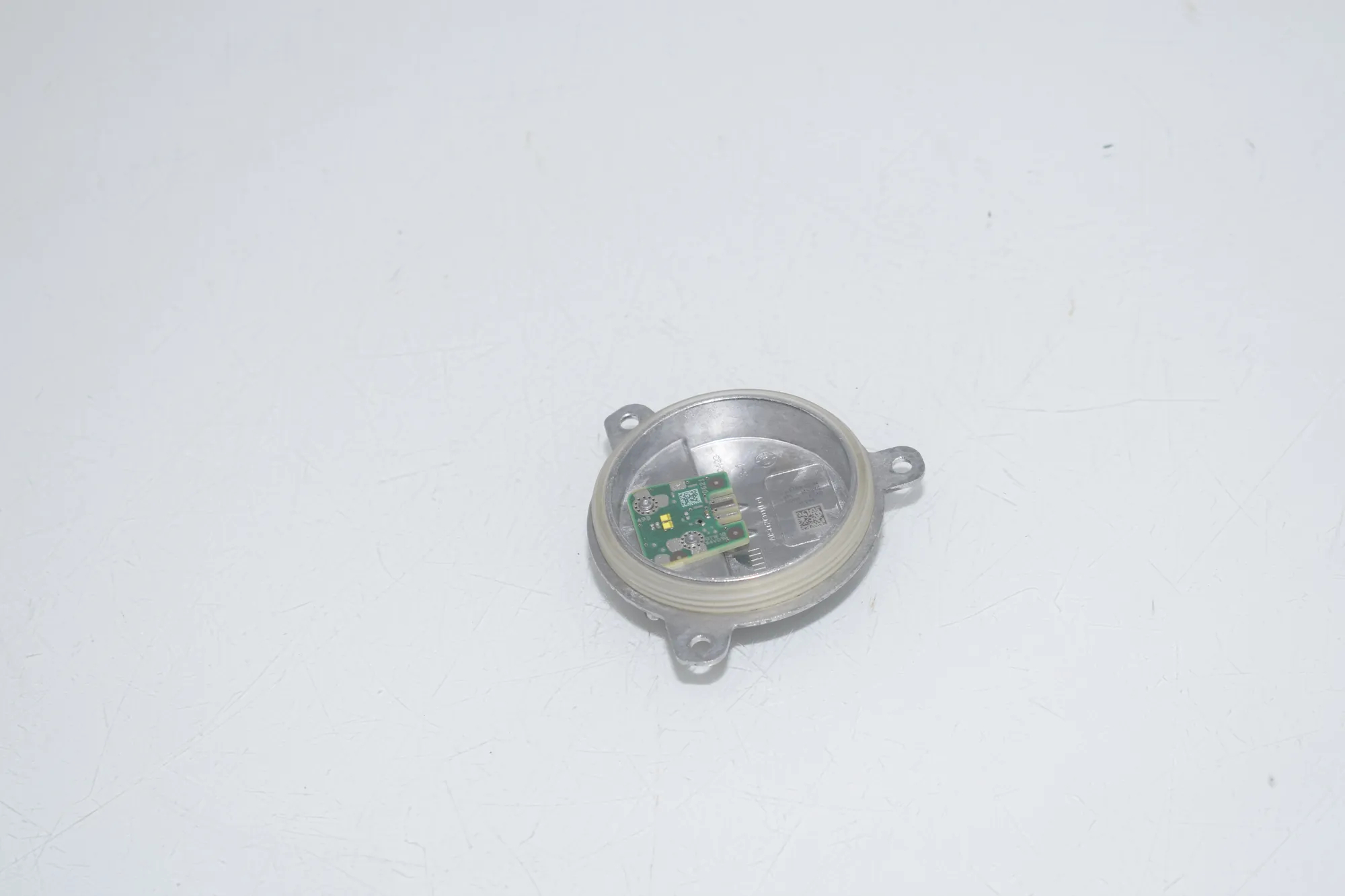 LED Lights Control Unit – OEM 1420000423 · BMW 3 (G20, G28) BMW 3 (G20, G28) 330 e 2019 – 2