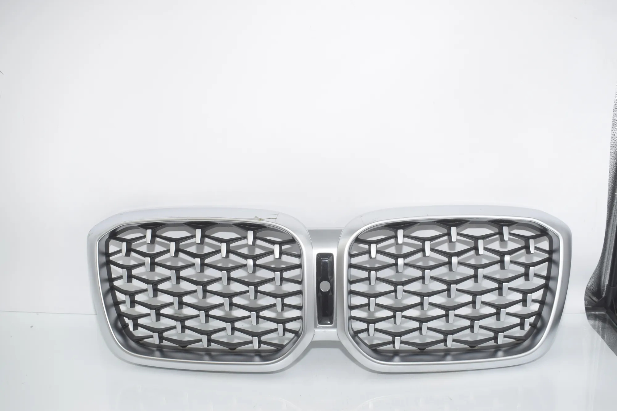 Grilles – OEM 10627111 · BMW X3 (G01, F97) BMW X3 (G01, F97) M40 i xDrive 2020