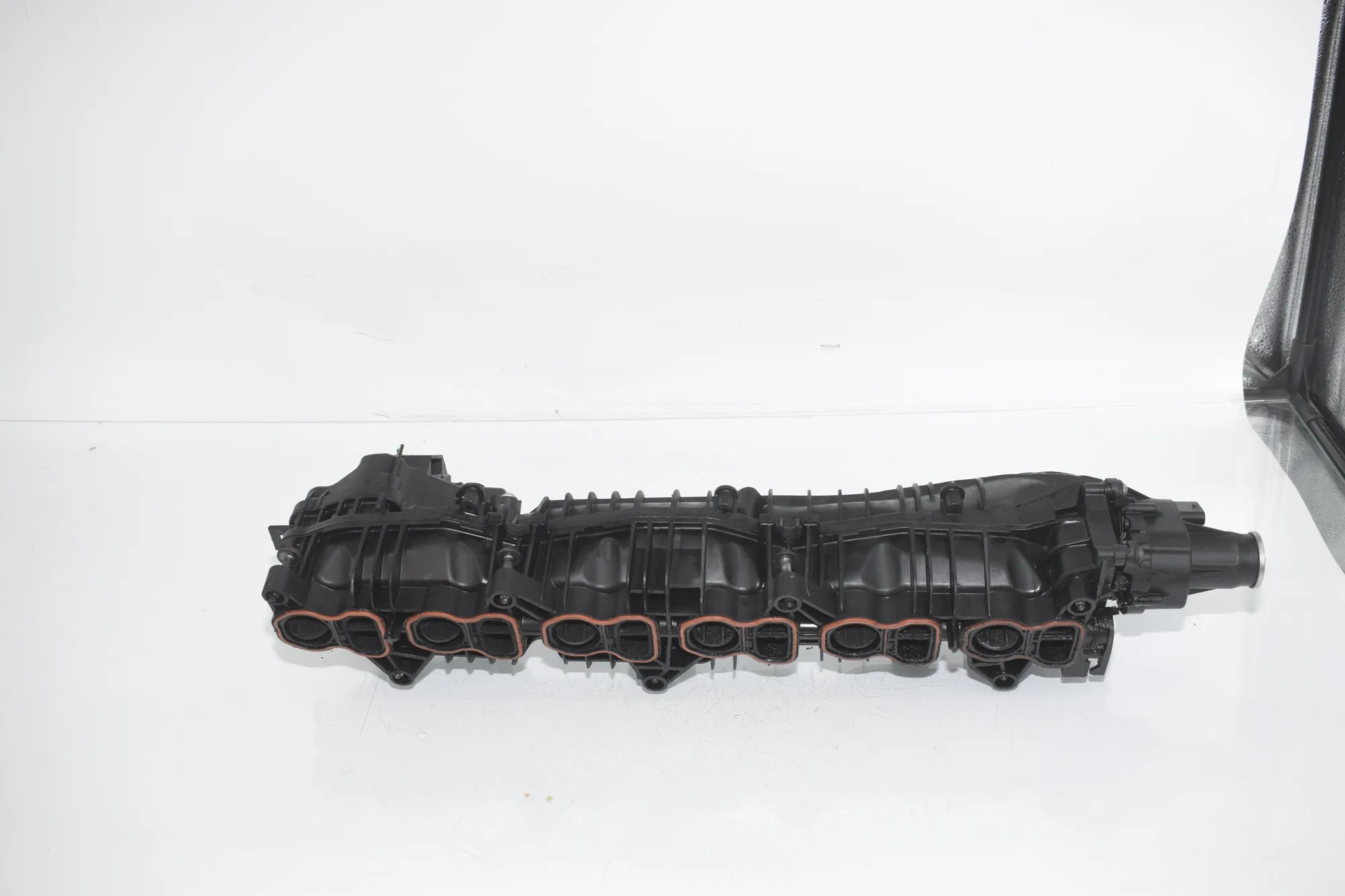 Intake Manifold – OEM 7811909 · BMW 5 Touring (F11) 530 d xDrive 2011 – 3