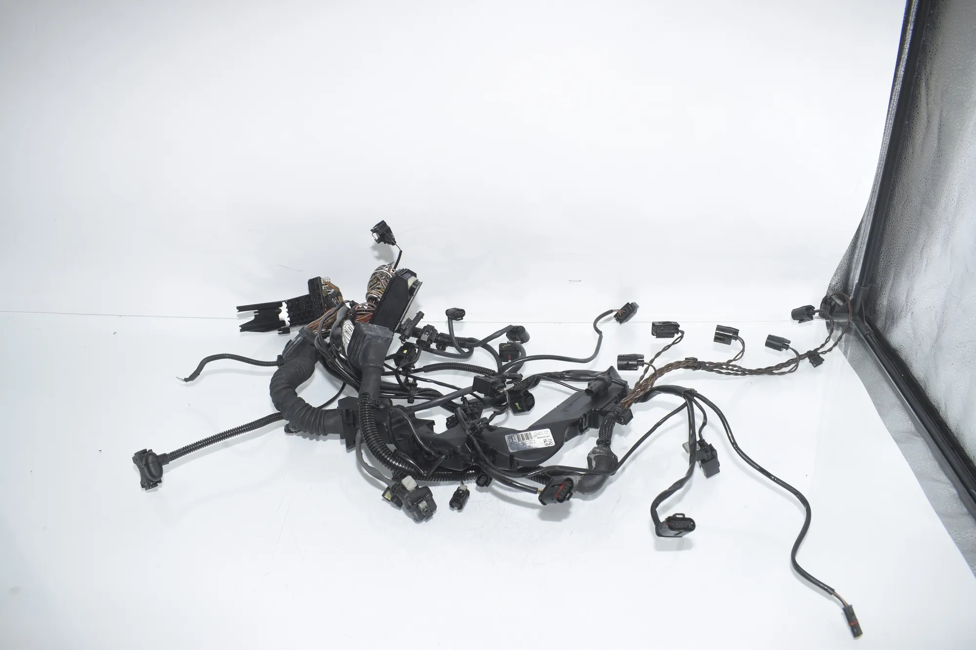Engine Cable Harness – OEM 8507933 · BMW 5 Touring (F11) 530 d xDrive 2011