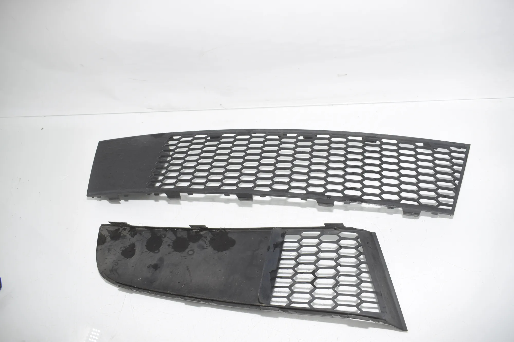 Grilles – OEM 7903675 · BMW 7 (F01, F02) 750 i 2010 – 2