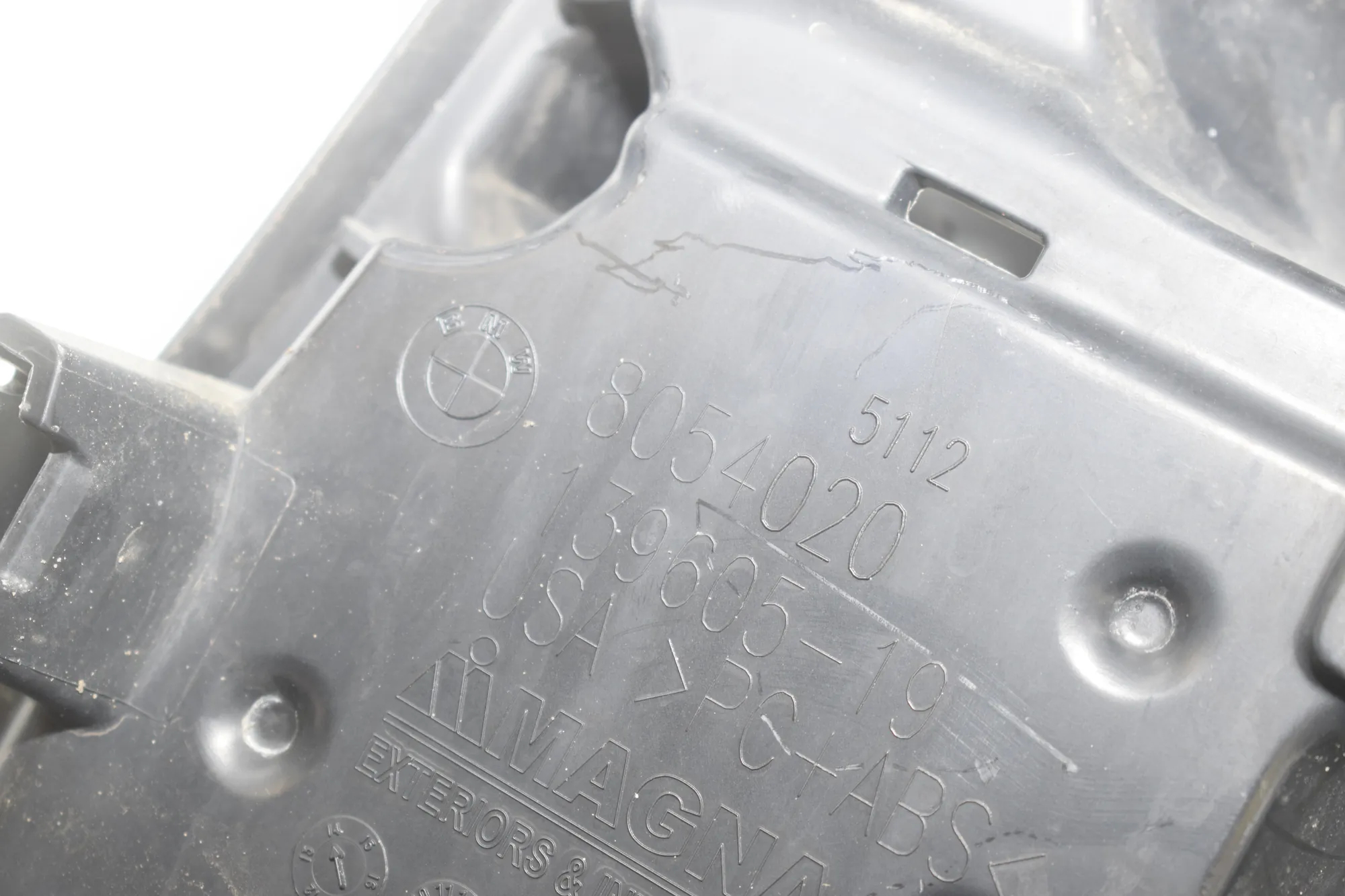 Front Left Bumper Bracket – OEM 8054019 · BMW X5 (F15, F85) M 50 d 2014 – 5