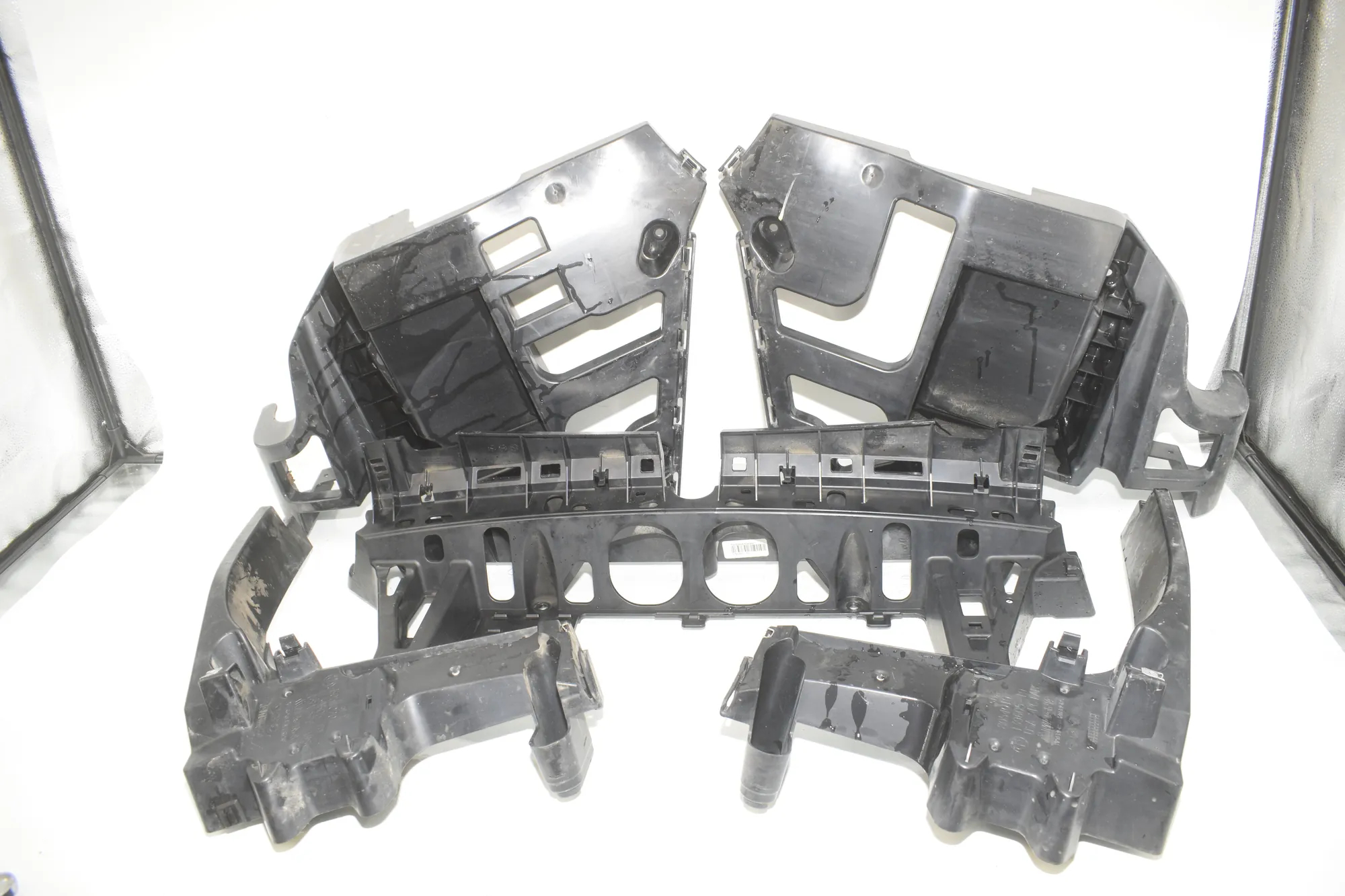 Front Left Bumper Bracket – OEM 8054019 · BMW X5 (F15, F85) M 50 d 2014 – 2