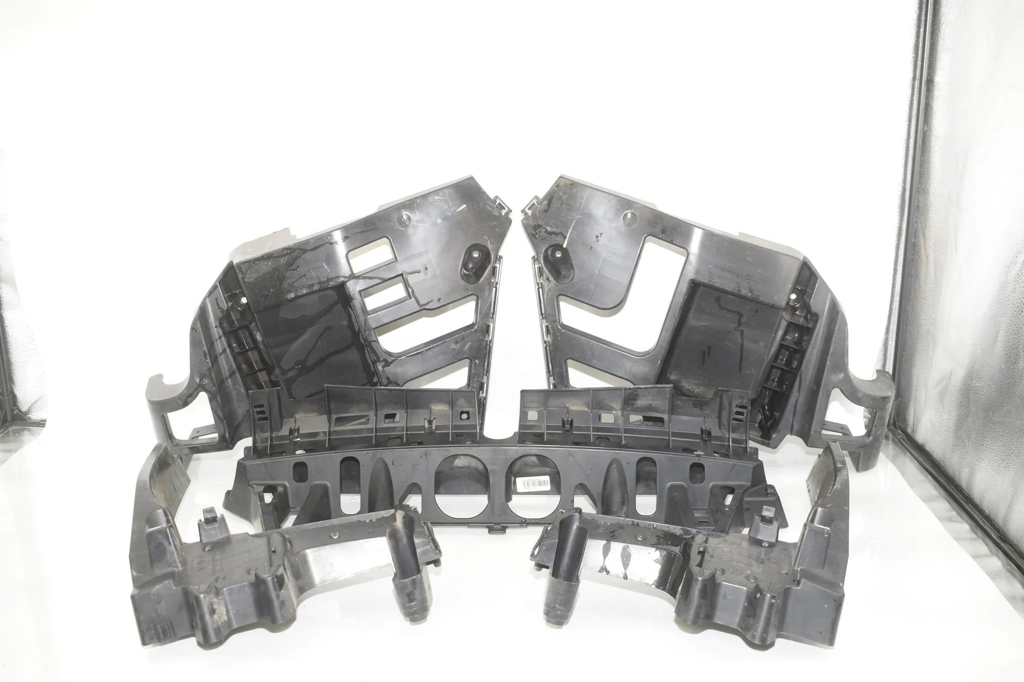 Front Left Bumper Bracket – OEM 8054019 · BMW X5 (F15, F85) M 50 d 2014