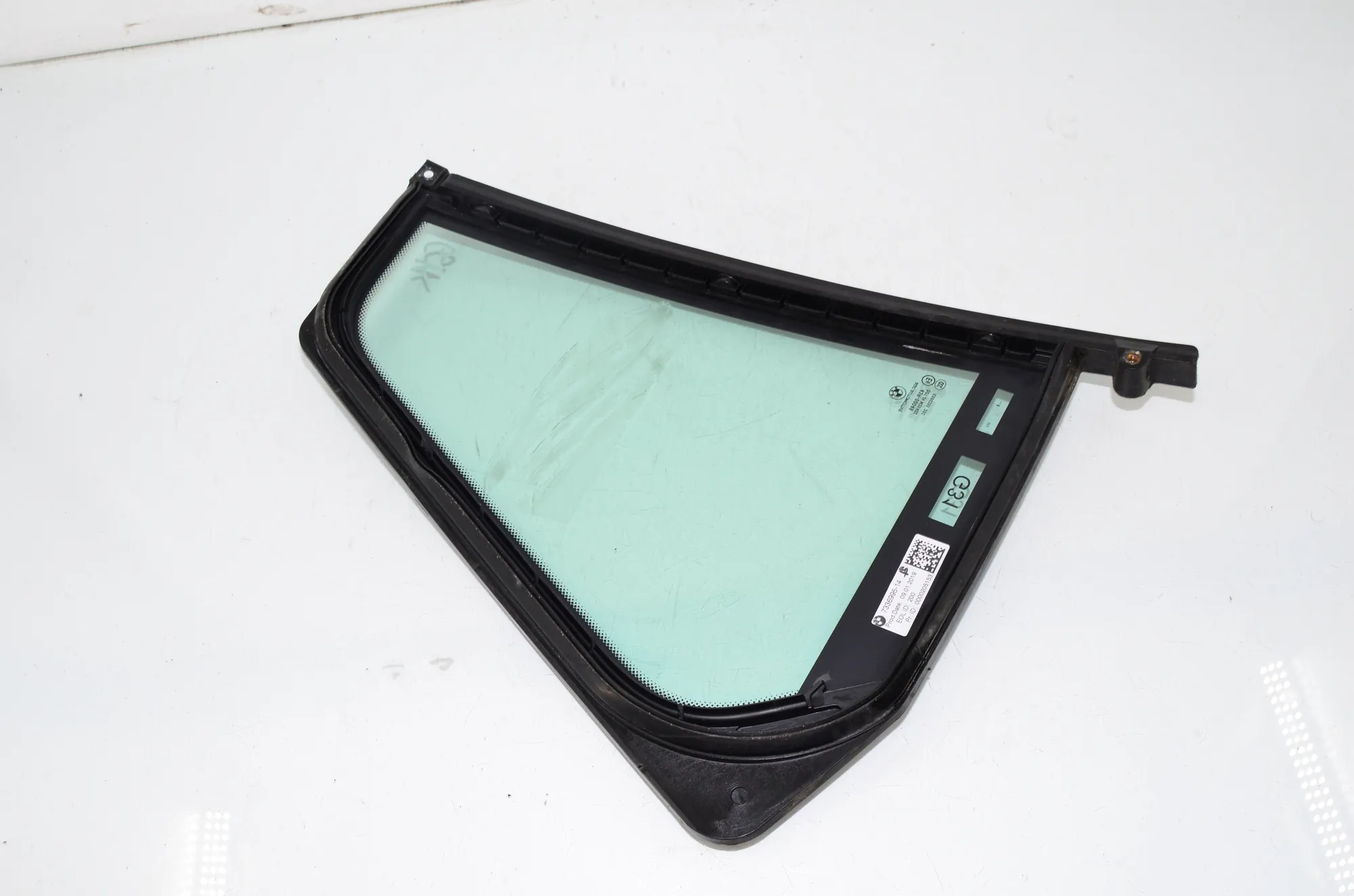 Rear Left Quarter Window – OEM 7336995 · BMW 5 Touring (G31) (2017 - -) 520 d 2019 – 3