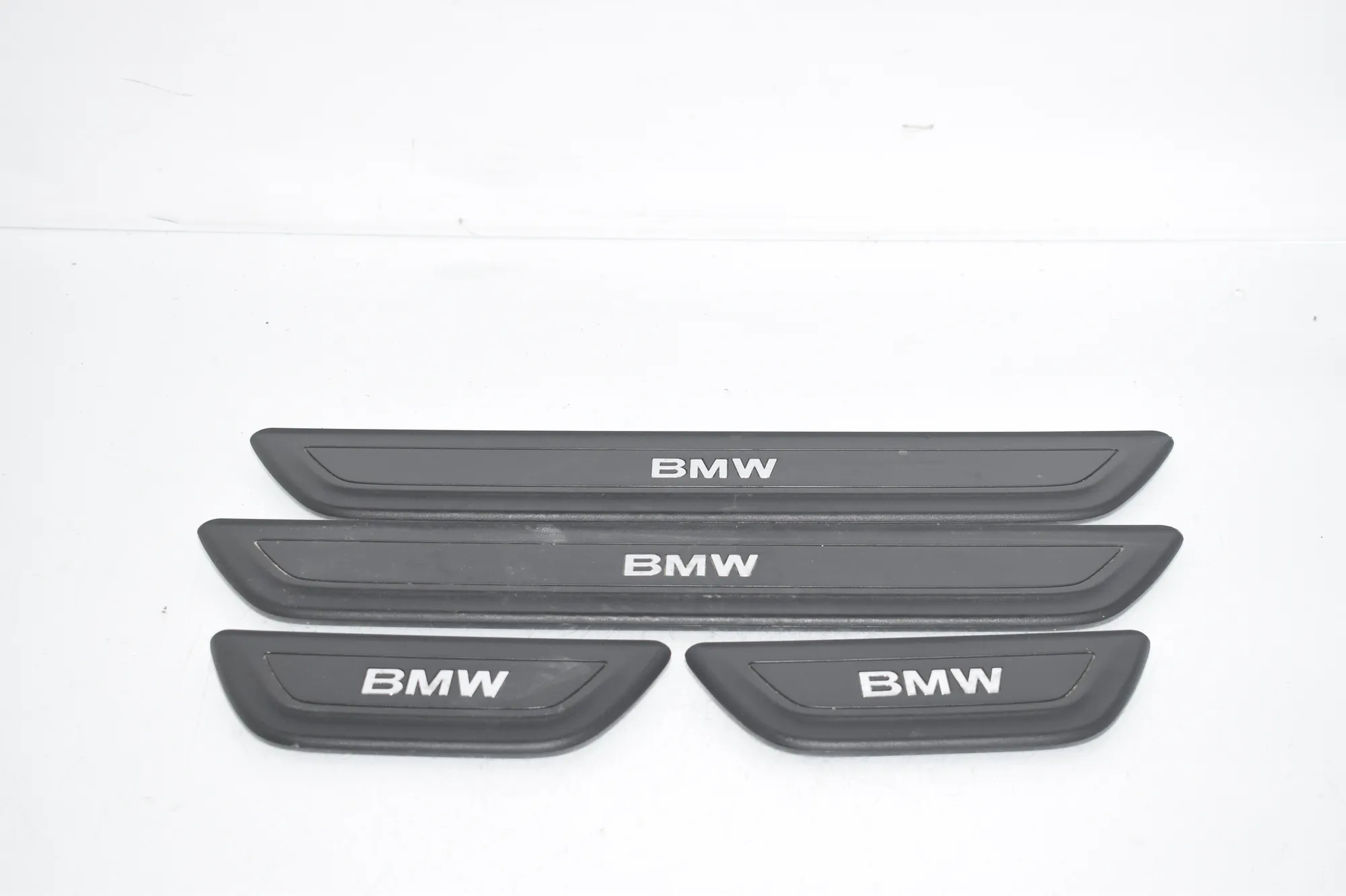 Door Sill Trim Kit – OEM 7205597 · BMW X3 (F25) xDrive 30 d 2014