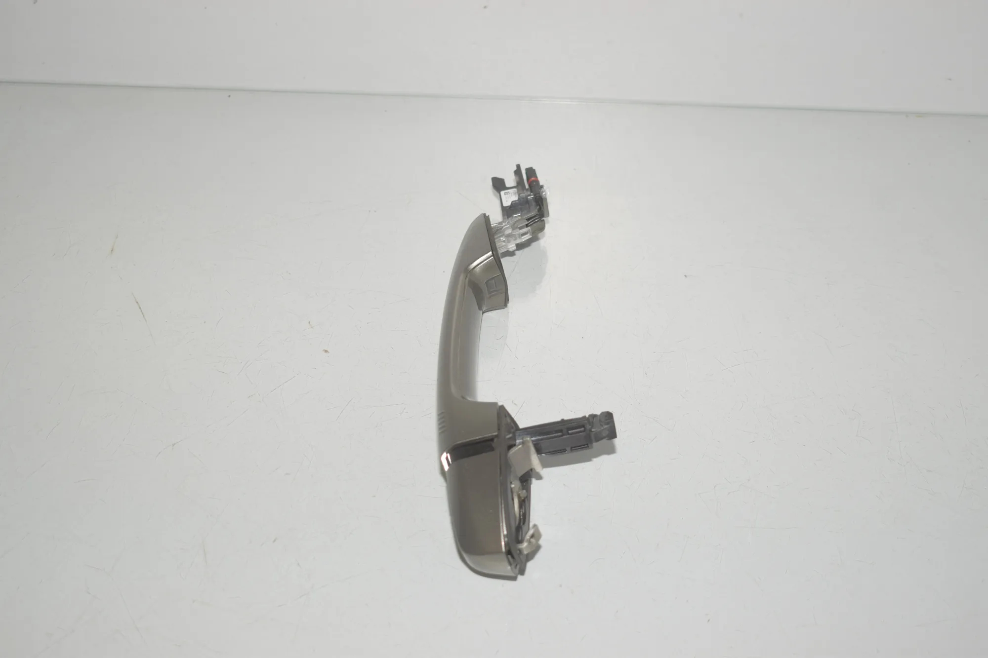 Front Right Door Exterior Handle – OEM 7396308 · BMW 2 Active Tourer (F45) 220 d xDrive 2014 – 3