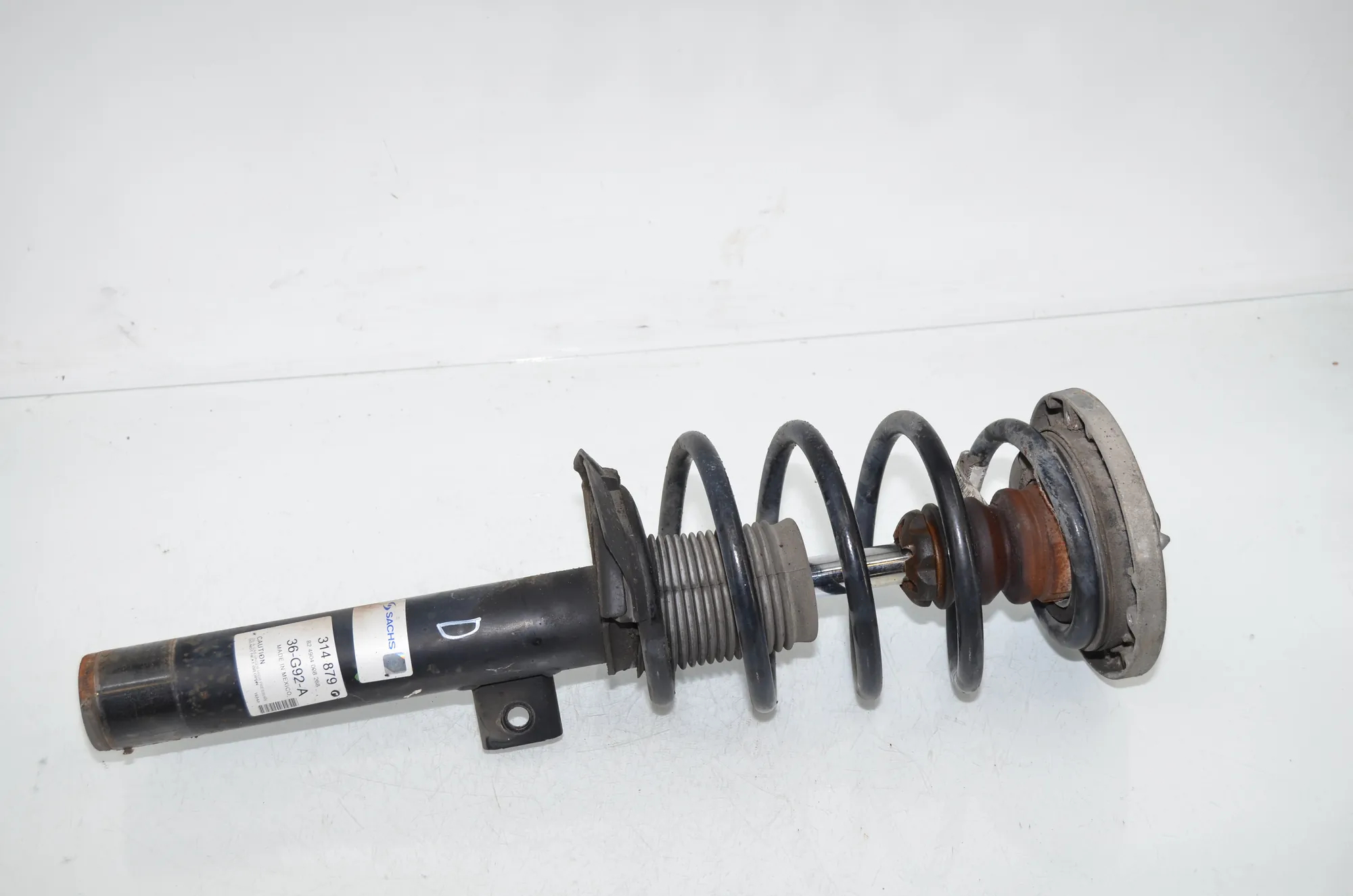 Front Right Shock Absorber – OEM 6796410 · BMW X3 (F25) xDrive 30 d 2014