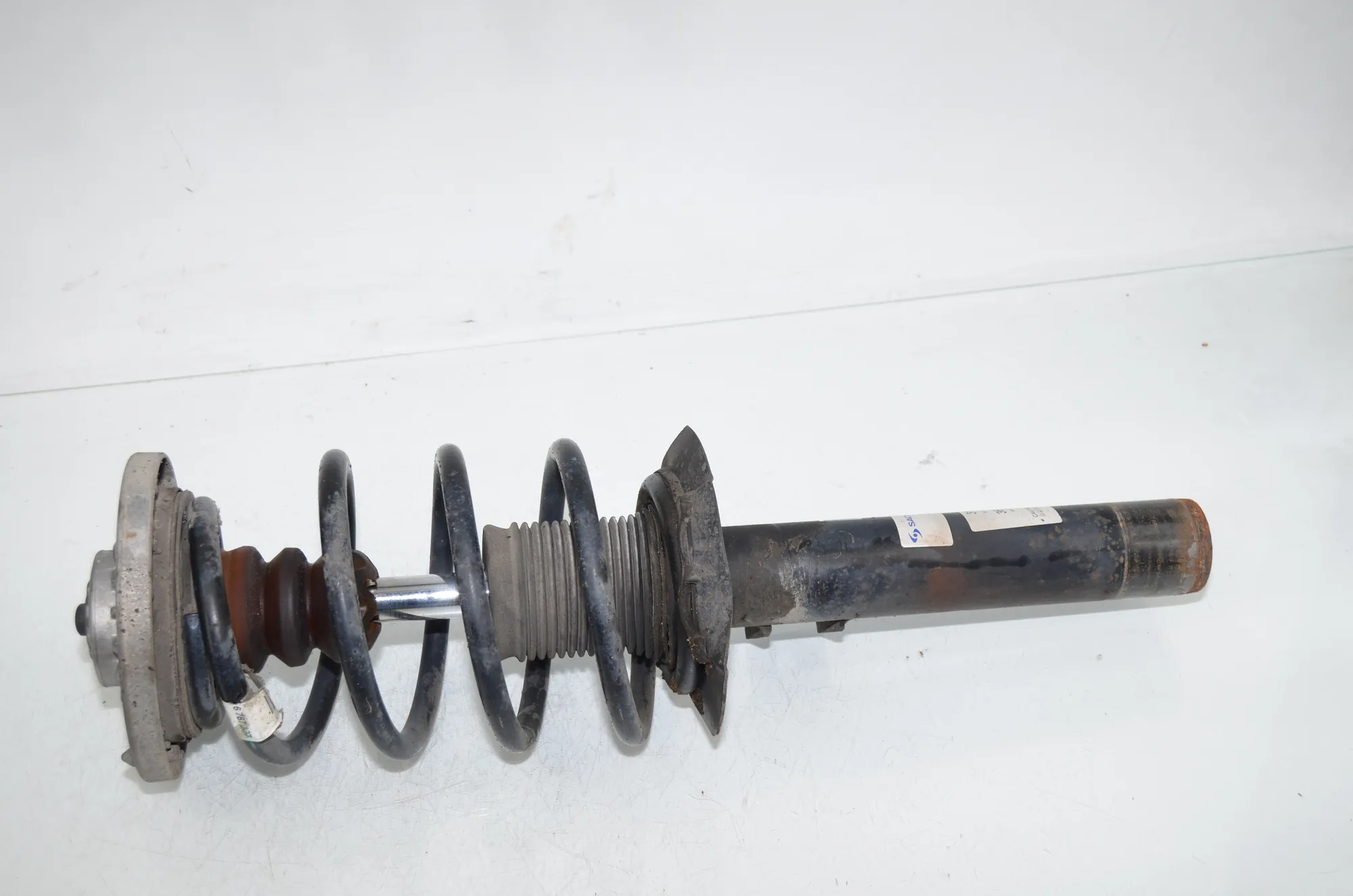 Front Right Shock Absorber – OEM 6796410 · BMW X3 (F25) xDrive 30 d 2014 – 2