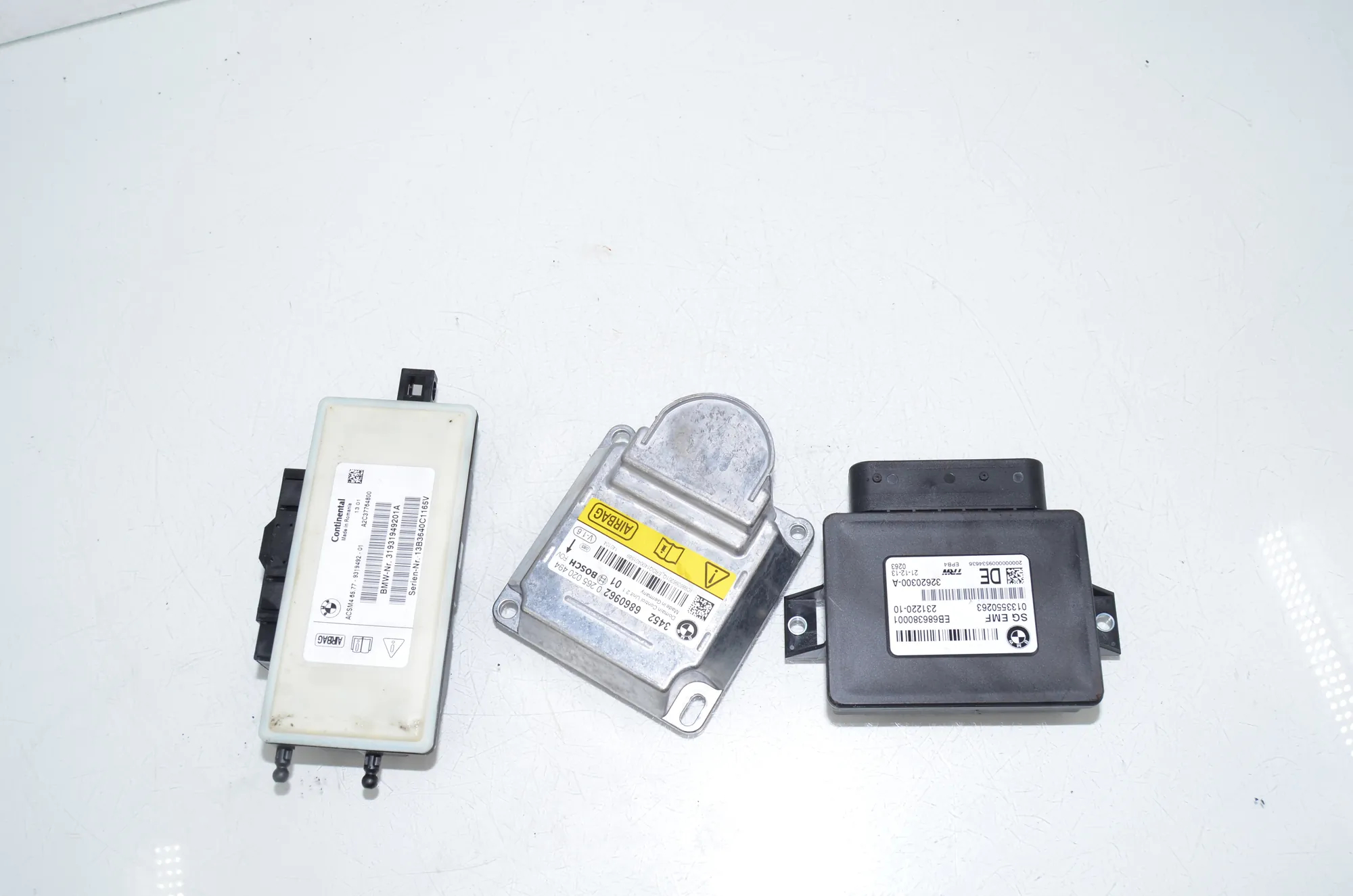 Other Control Units – OEM 6863800 · BMW X3 (F25) xDrive 30 d 2014