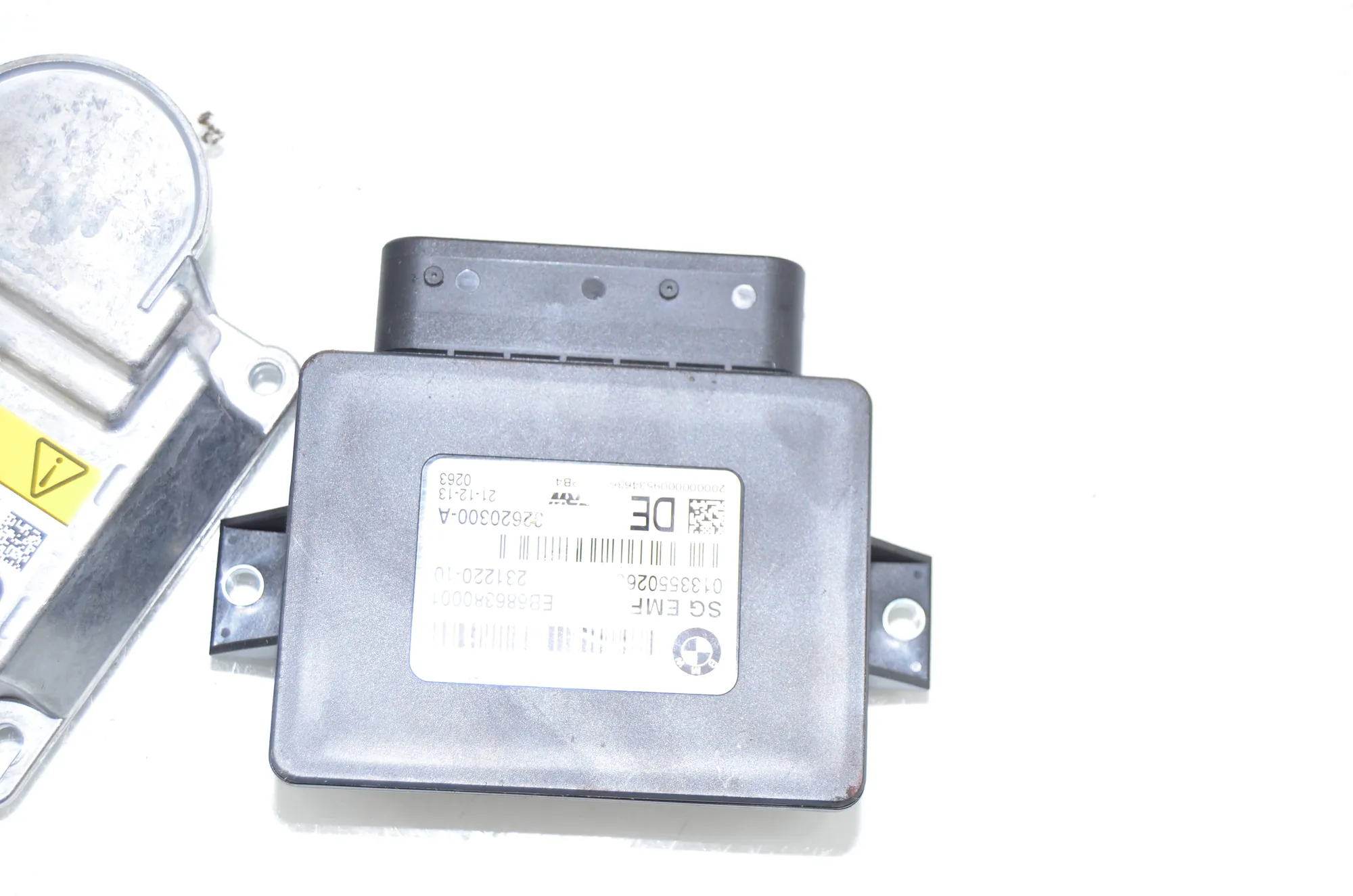 Other Control Units – OEM 6863800 · BMW X3 (F25) xDrive 30 d 2014 – 4