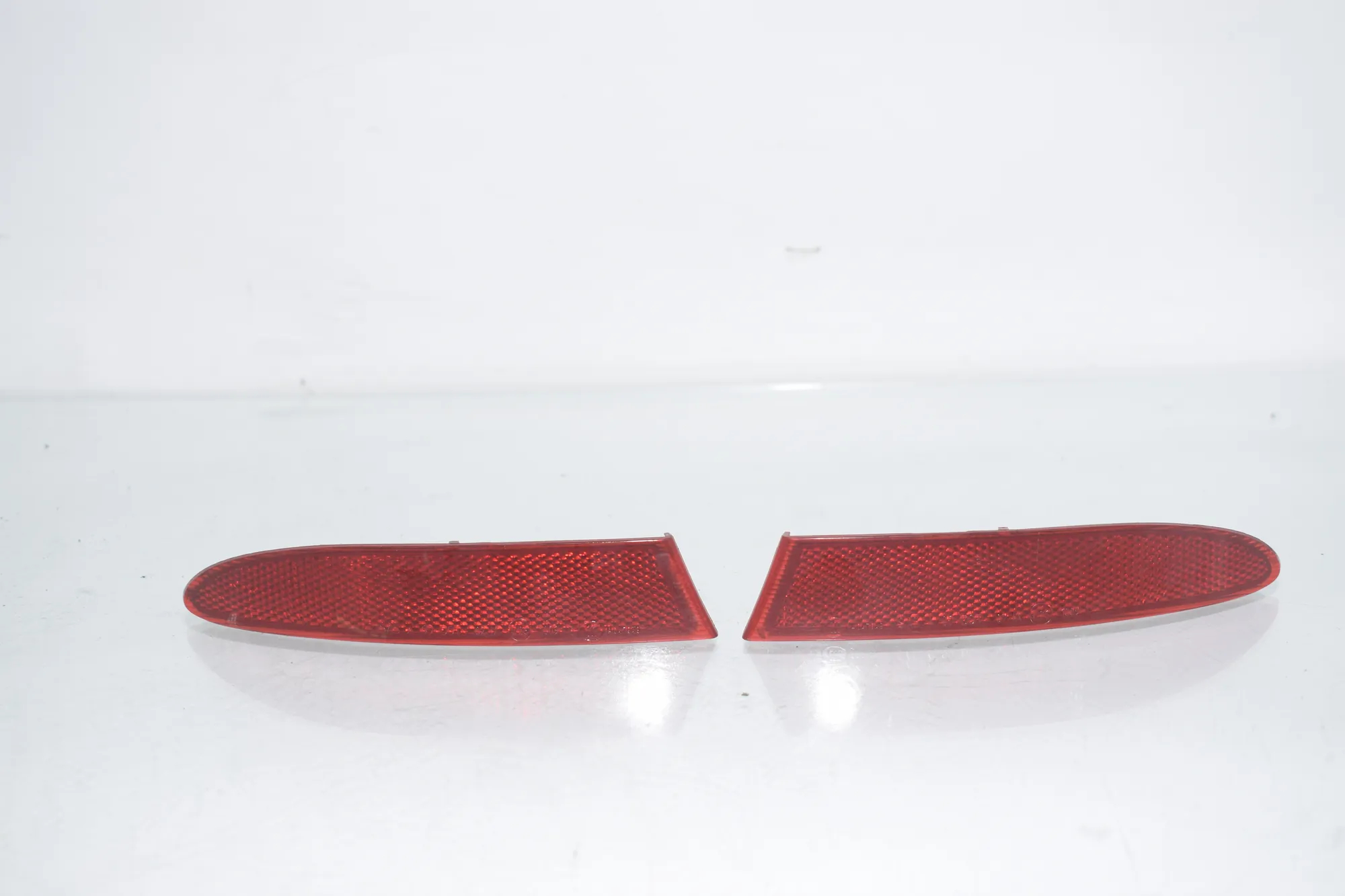 Rear Left Bumper Reflector – OEM 7217315 · BMW X3 (F25) xDrive 30 d 2014 – 2