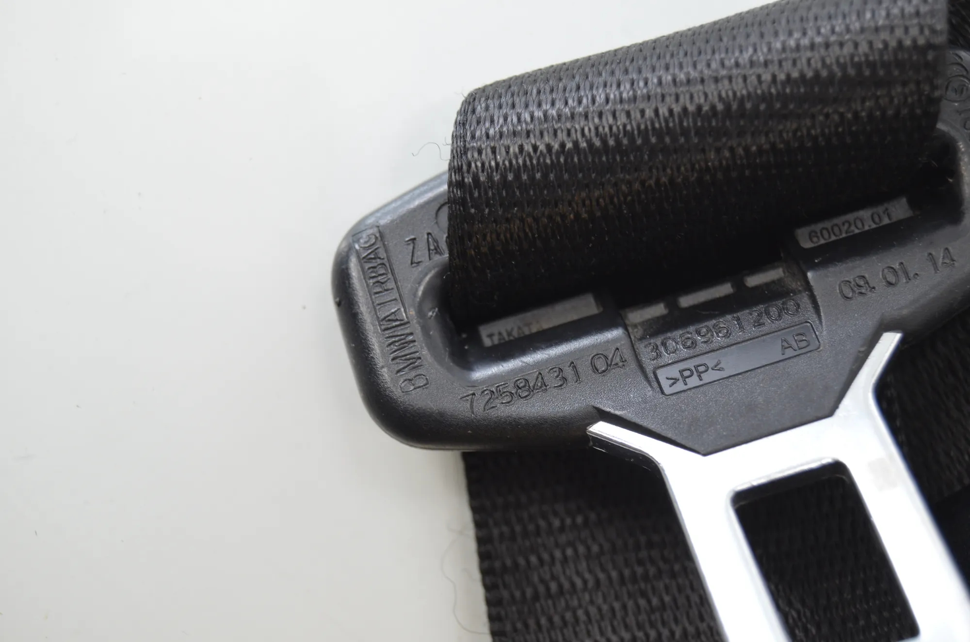 Rear Left Seatbelt – OEM 7258445 · BMW X3 (F25) xDrive 30 d 2014 – 7